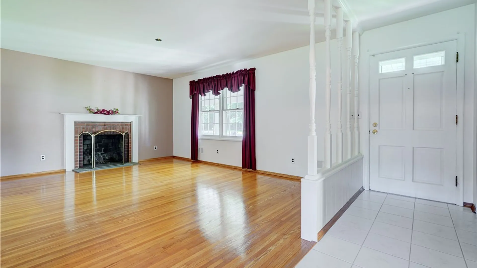 Property at 11 Sawmill Drive, Penfield, NY 14526 4