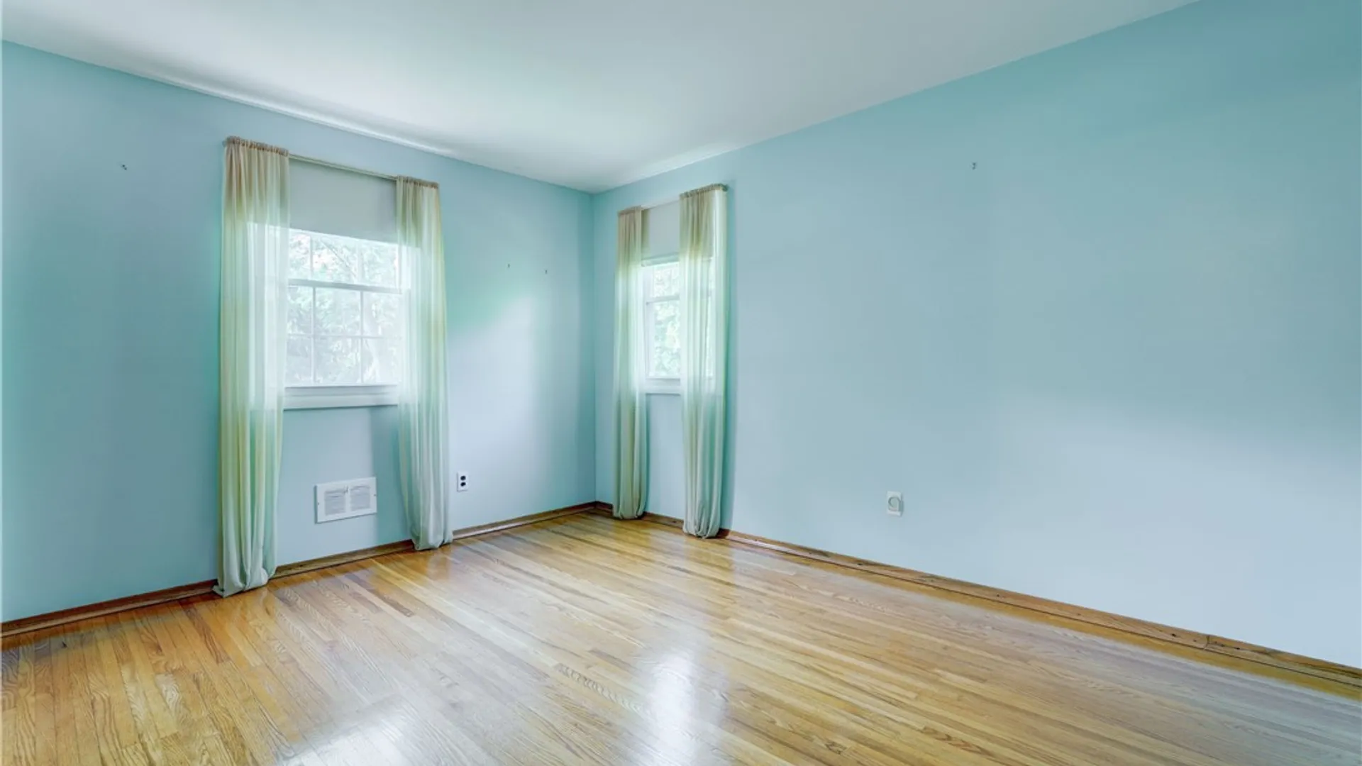 Property at 11 Sawmill Drive, Penfield, NY 14526 22