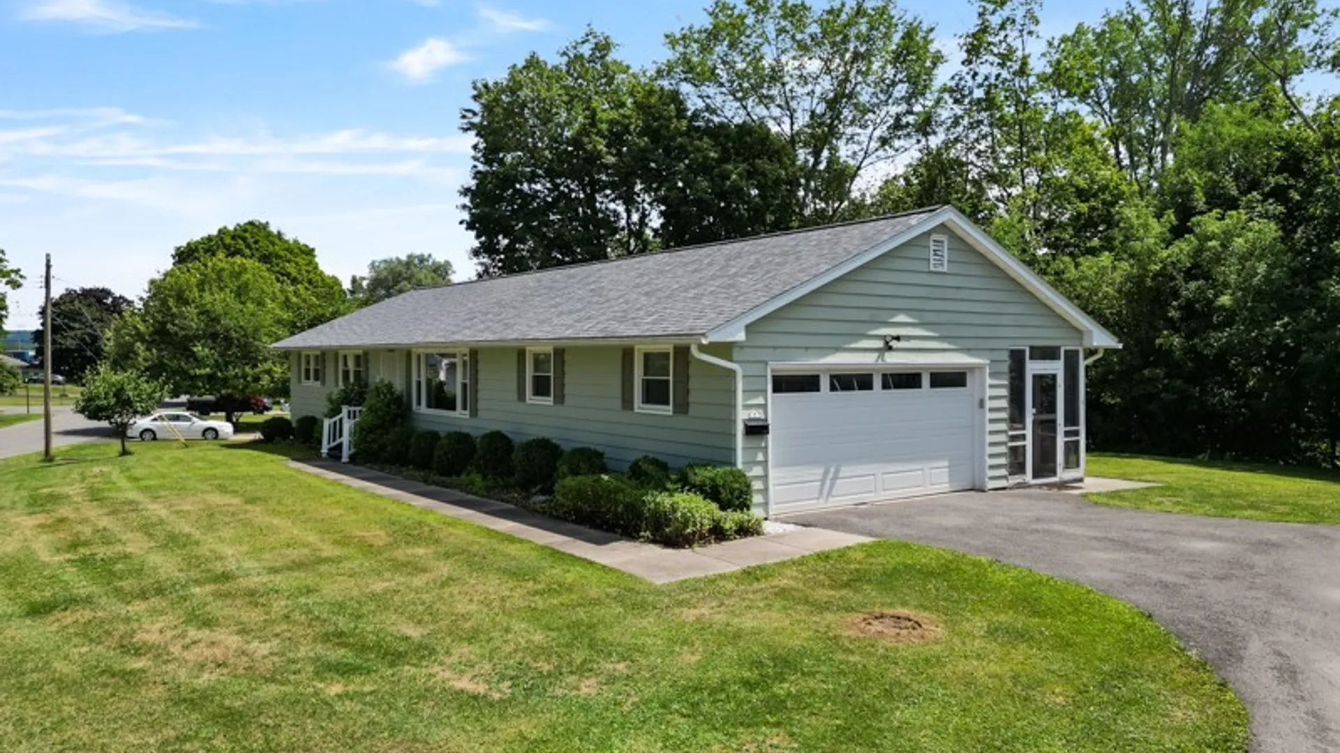 Property at 17 Harts Hill Parkway, Whitestown, NY 13492 34