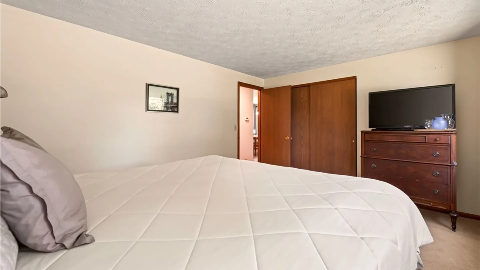 Property at 10 Slate Drive, Chili, NY 14514 17