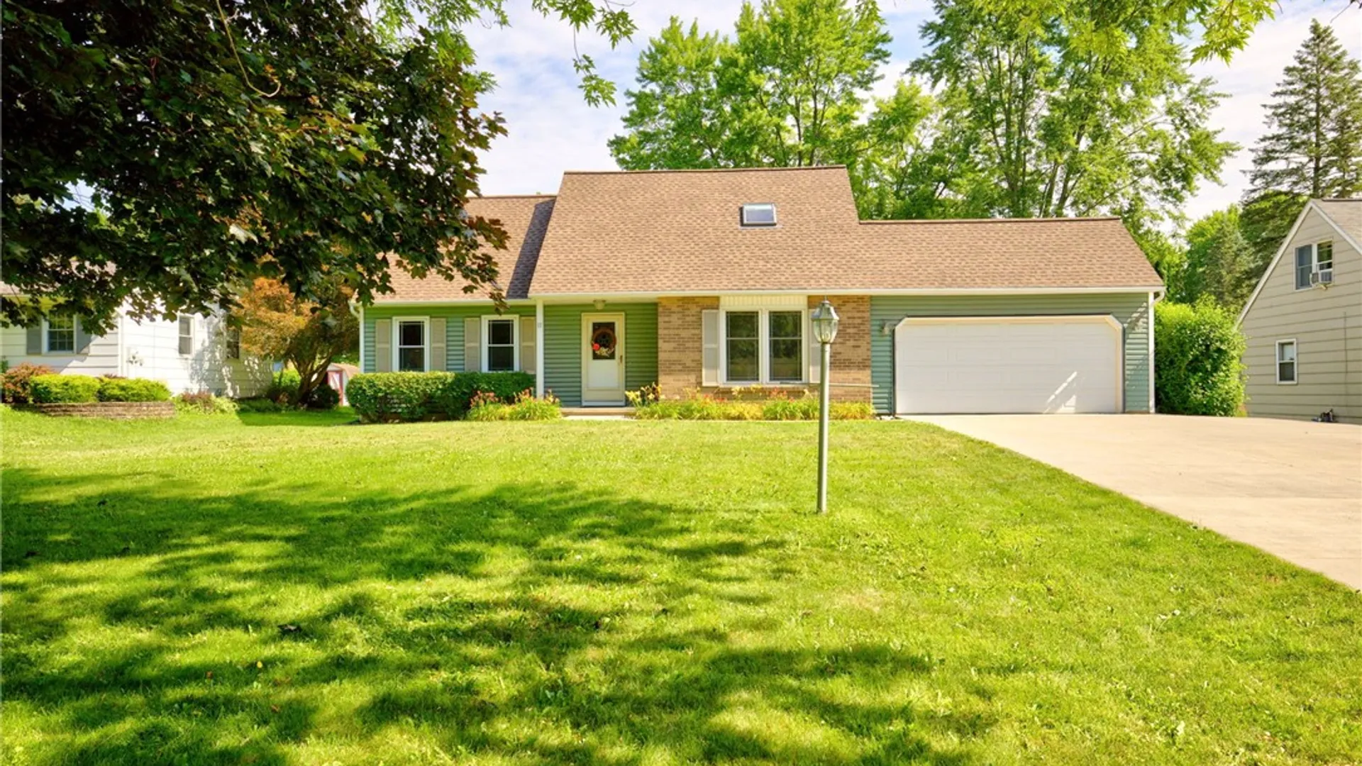 Property at 10 Slate Drive, Chili, NY 14514 28