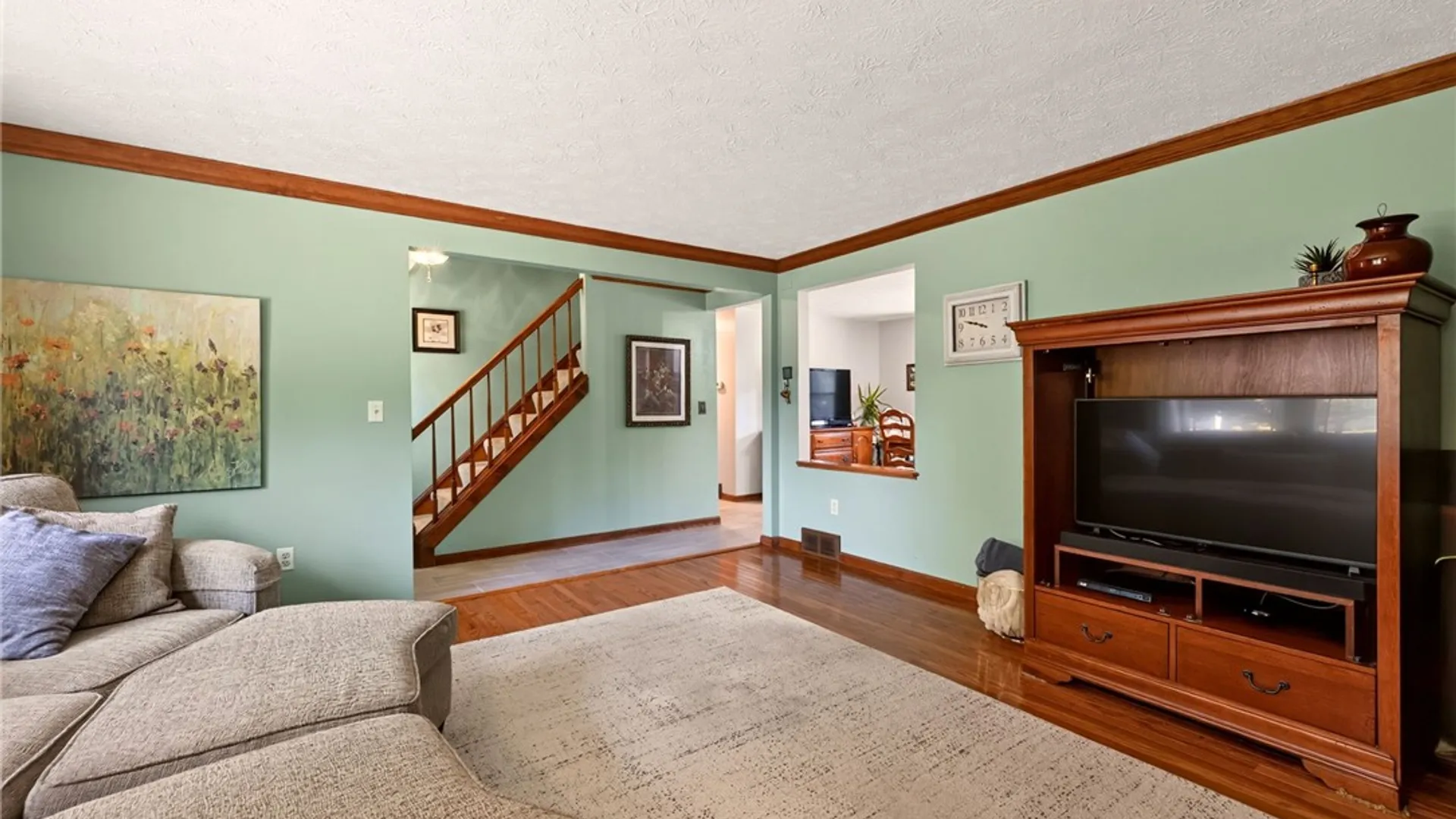 Property at 10 Slate Drive, Chili, NY 14514 5