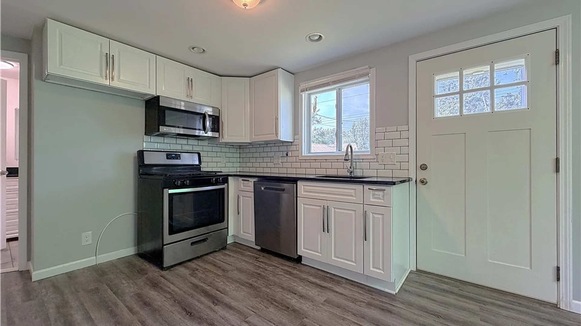 Property at 162 Cantwell Drive, Buffalo, NY 14220 4