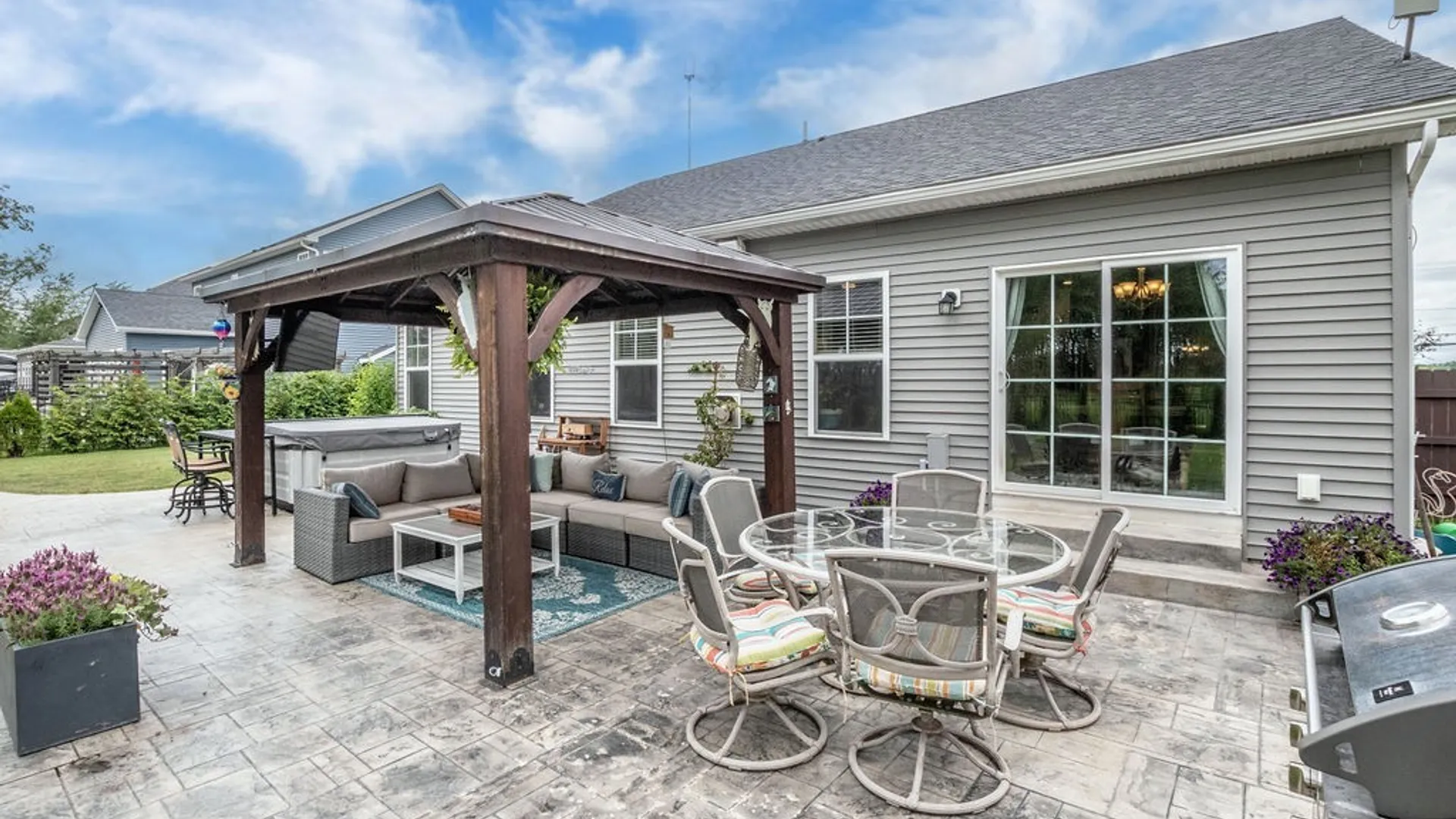 Property at 828 Whitehaven Road, Grand Island, NY 14072 40