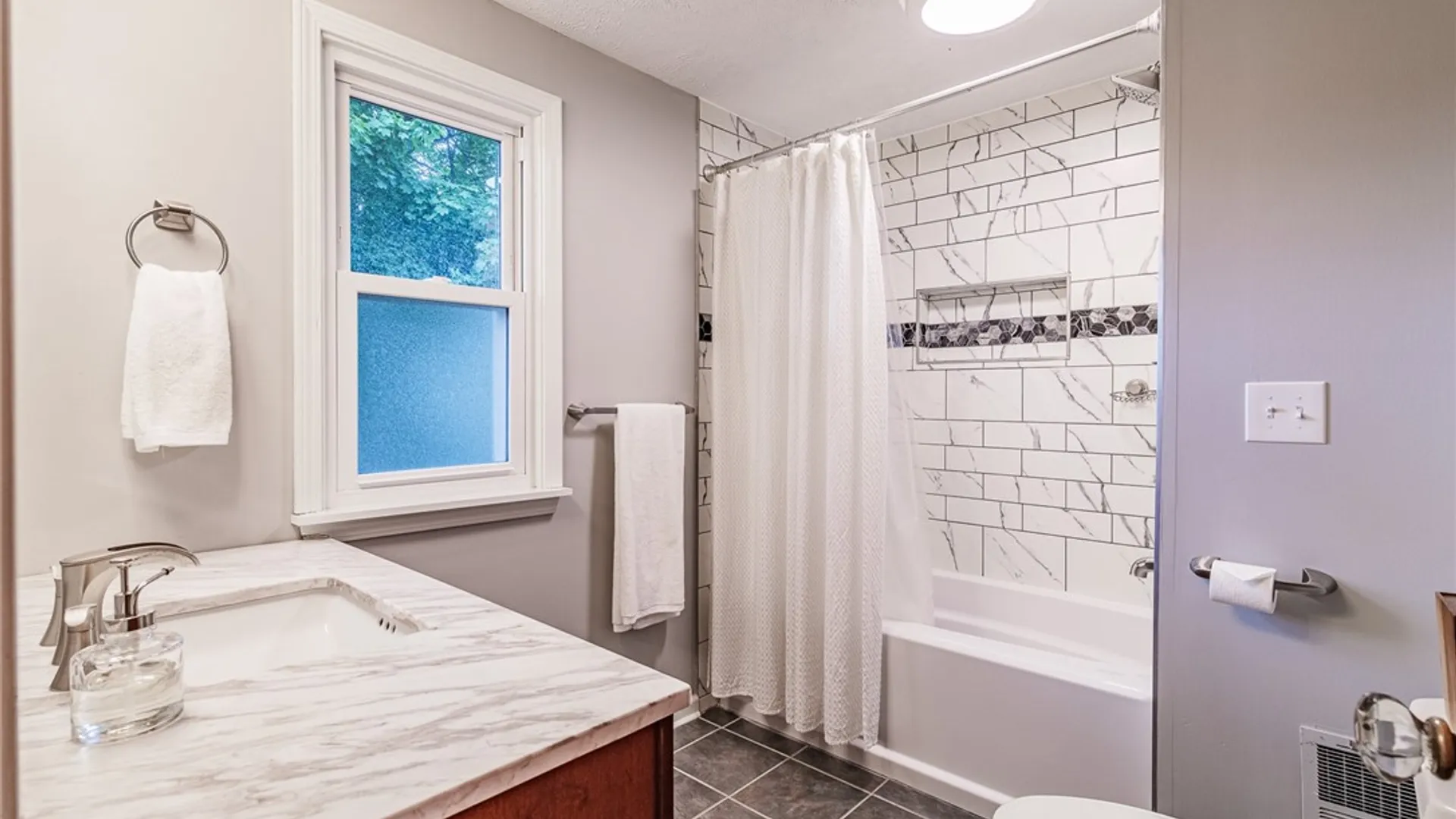 Property at 90 Elmcroft Road, Rochester, NY 14609 39
