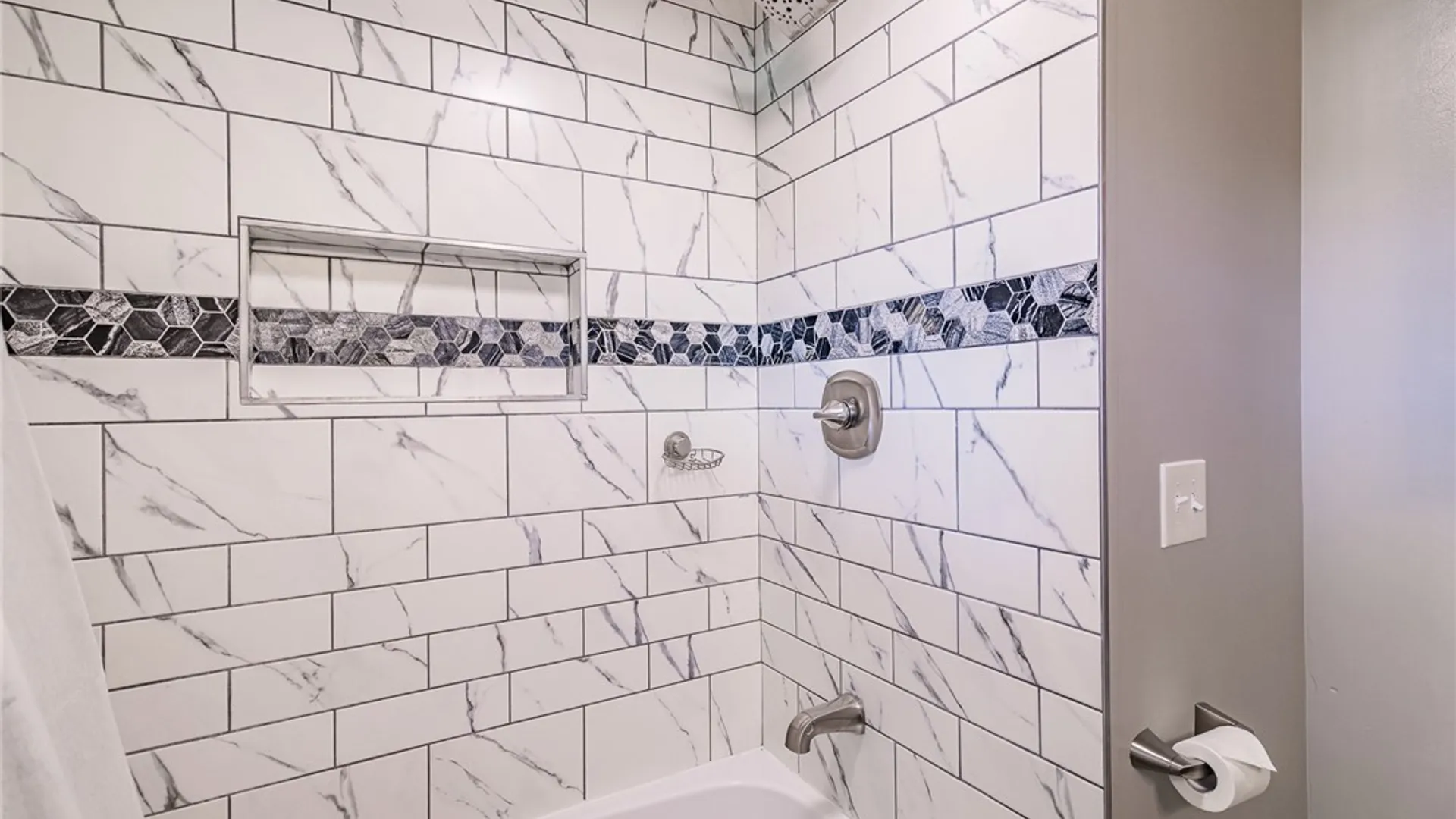 Property at 90 Elmcroft Road, Rochester, NY 14609 40