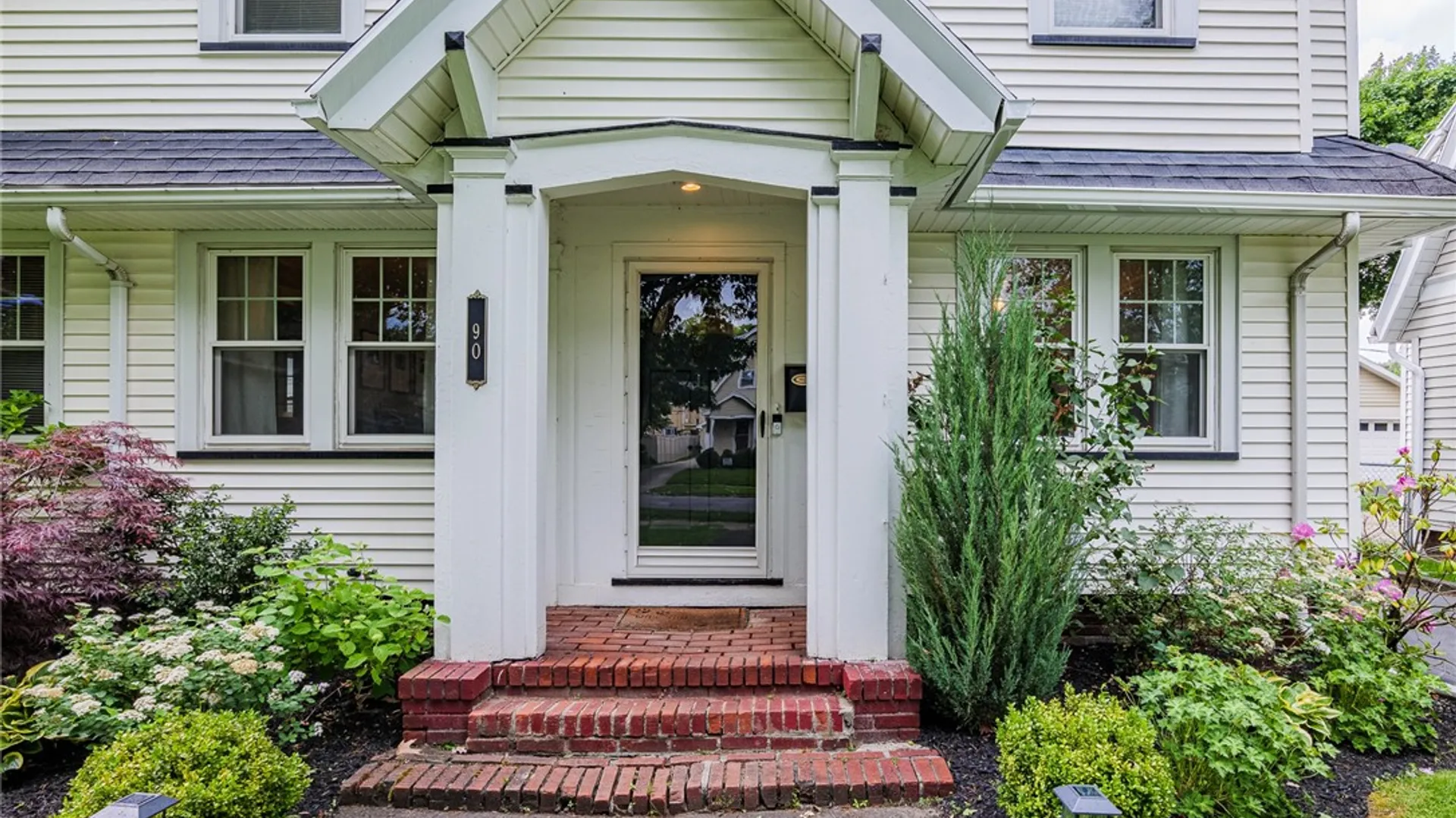 Property at 90 Elmcroft Road, Rochester, NY 14609 6