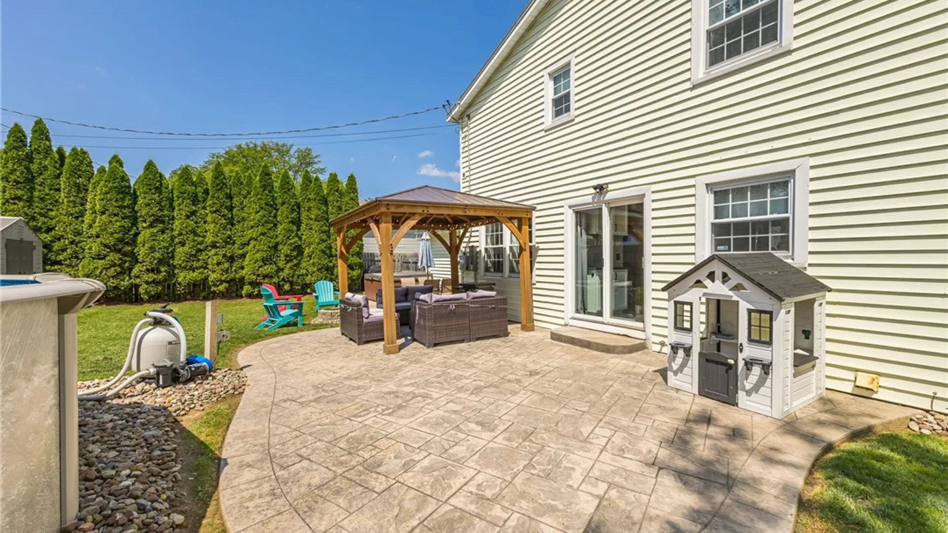 Property at 27 Sunny Slope Drive, Parma, NY 14468 32