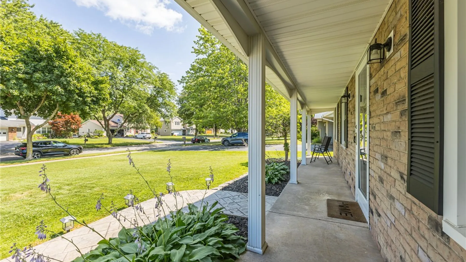 Property at 27 Sunny Slope Drive, Parma, NY 14468 4