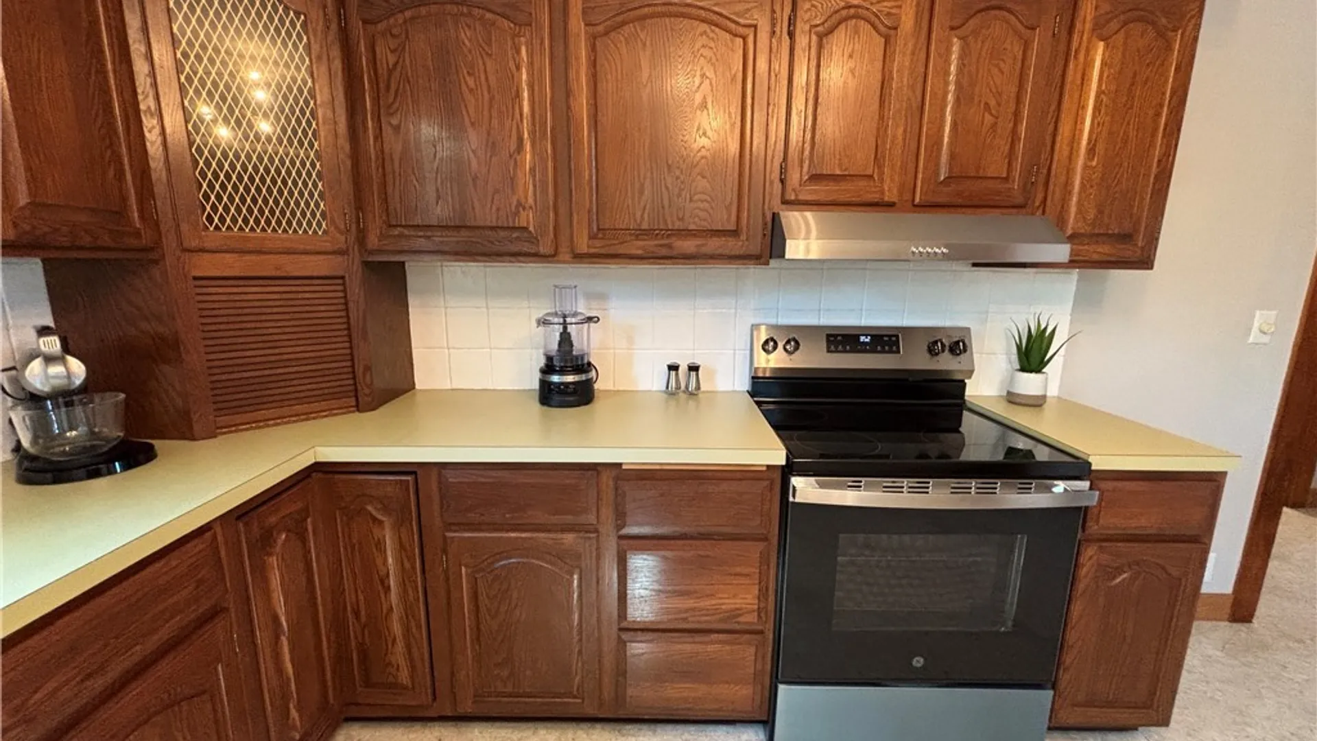 Property at 1911 Teall Avenue, Salina, NY 13206 12