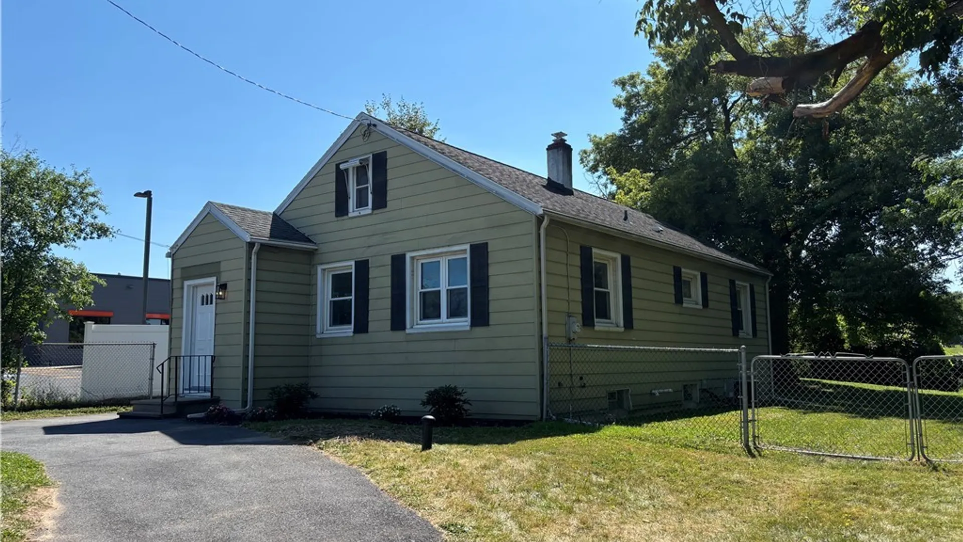 Property at 1911 Teall Avenue, Salina, NY 13206 3