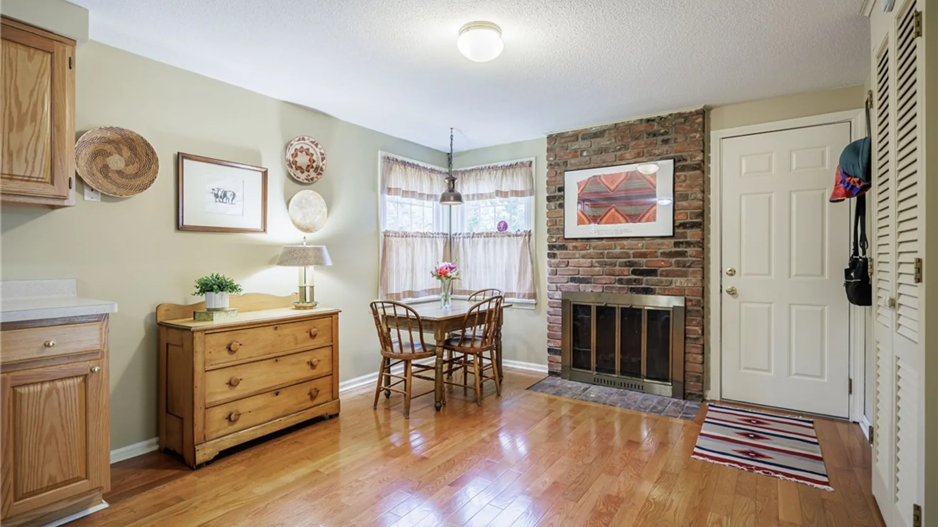 Property at 54 Parkridge Drive, Pittsford, NY 14534 10