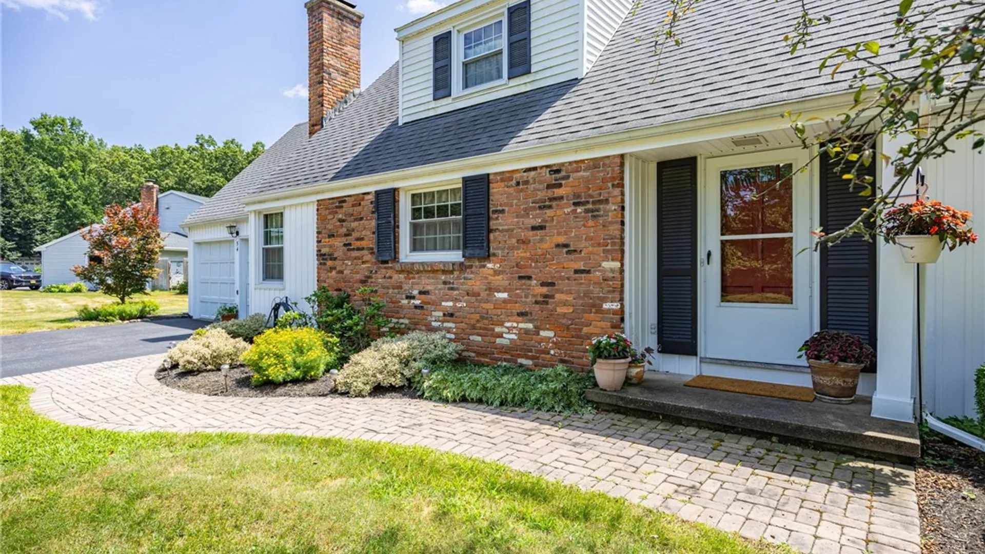 Property at 54 Parkridge Drive, Pittsford, NY 14534 3