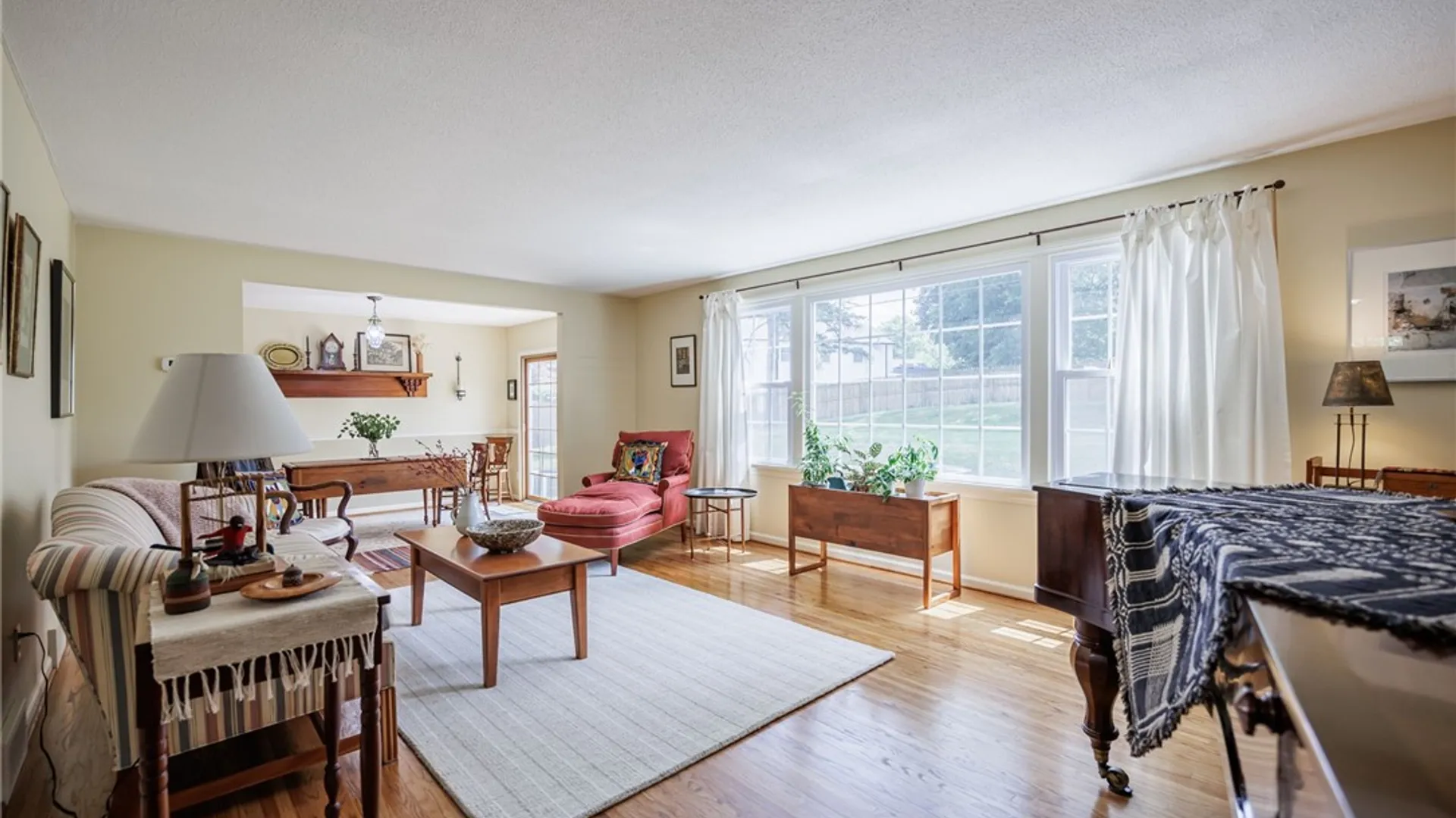 Property at 54 Parkridge Drive, Pittsford, NY 14534 5