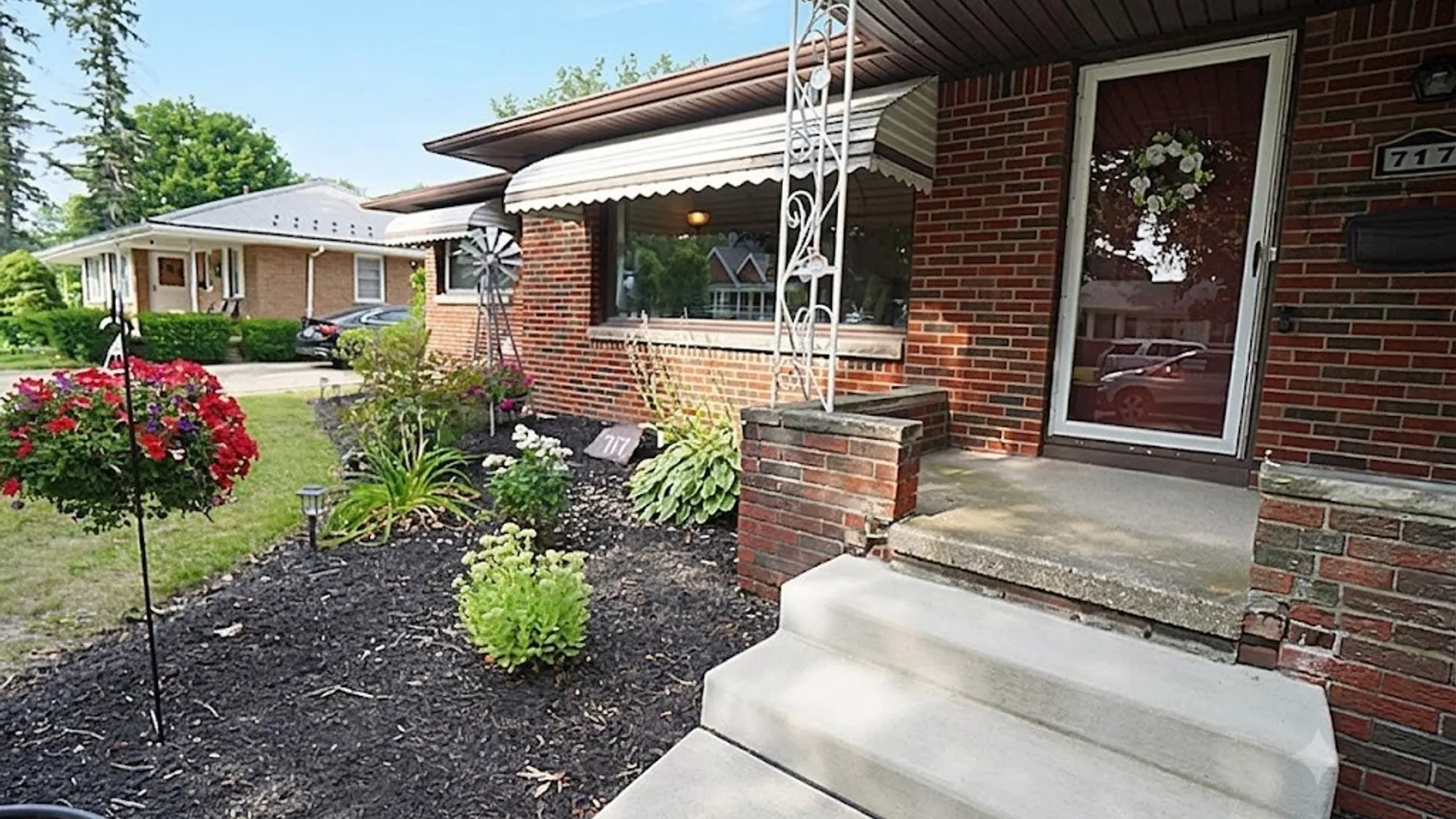 Property at 717 Shad Street, North Tonawanda, NY 14120 2