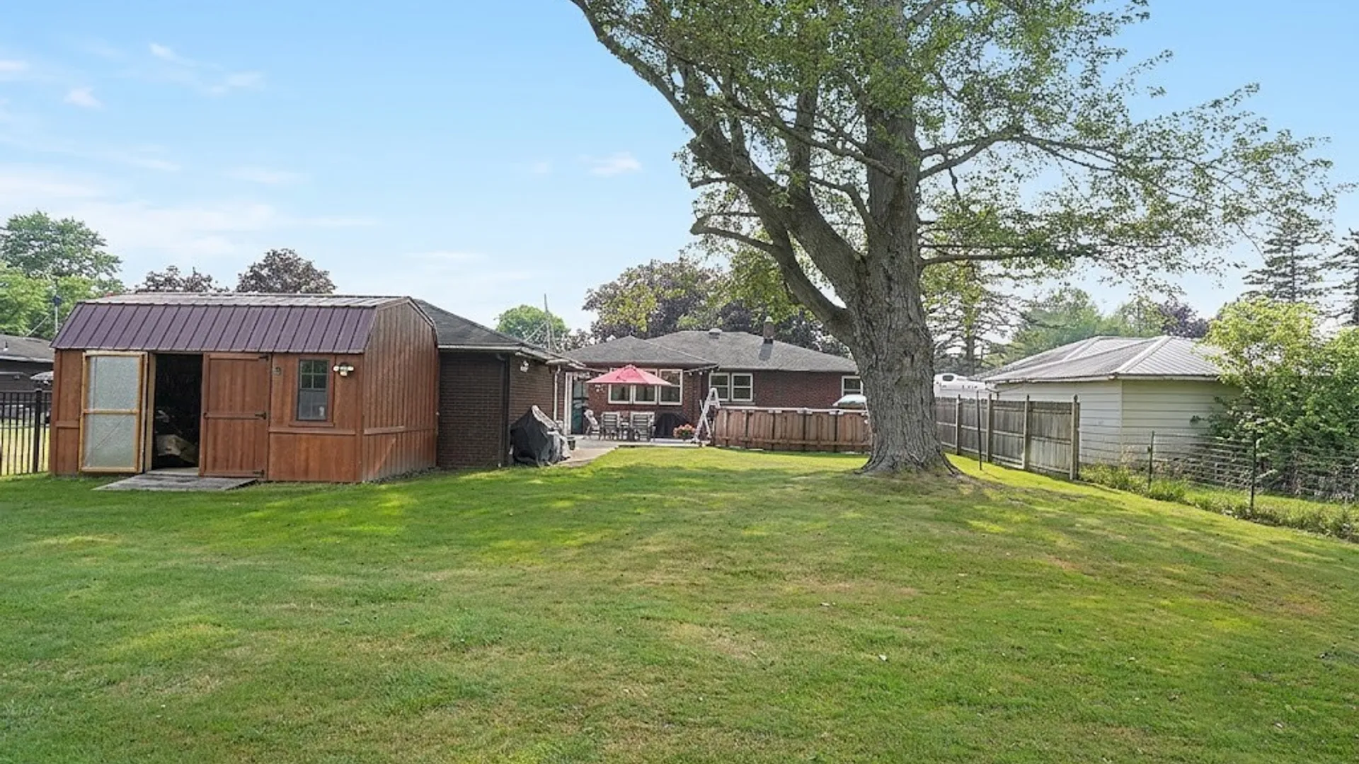 Property at 717 Shad Street, North Tonawanda, NY 14120 36