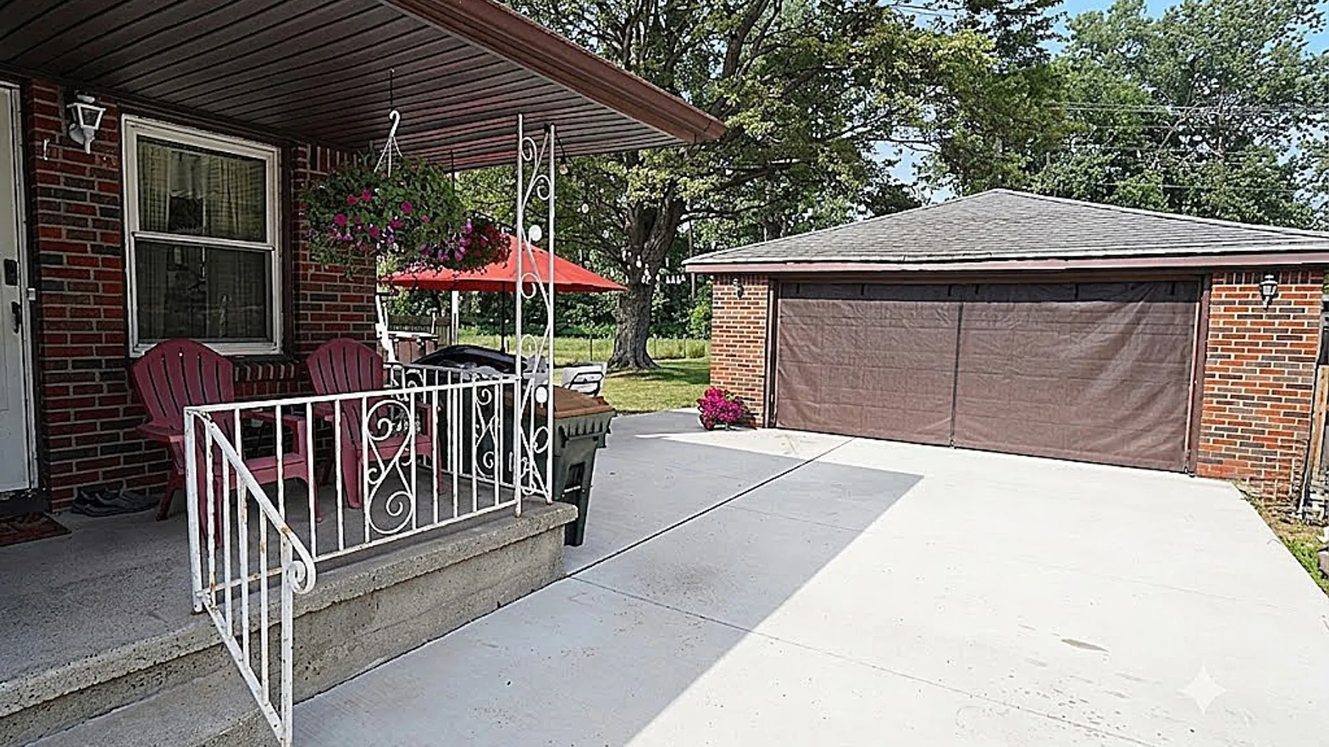 Property at 717 Shad Street, North Tonawanda, NY 14120 5
