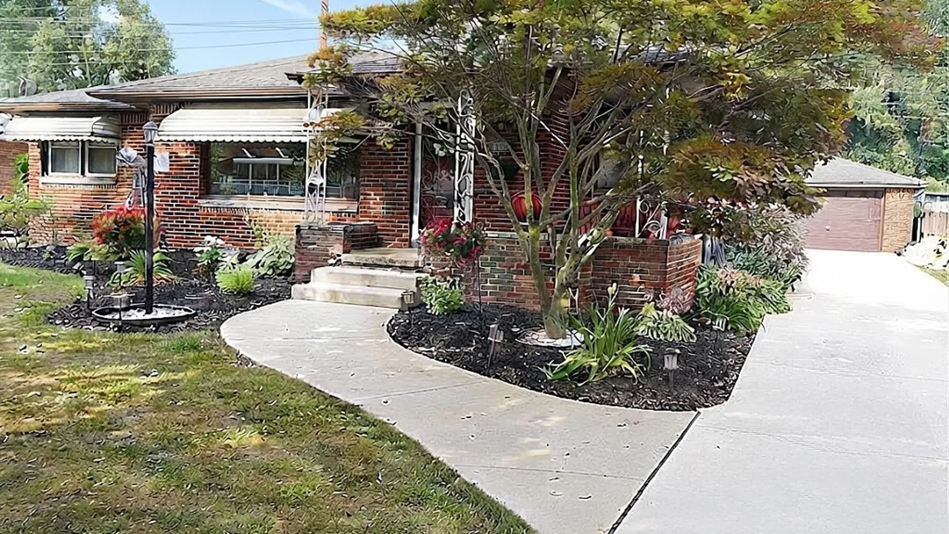 Property at 717 Shad Street, North Tonawanda, NY 14120 6