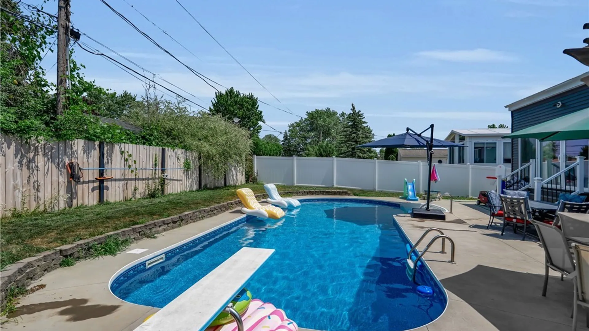 Property at 78 Dubonnet Drive, Cheektowaga, NY 14043 38