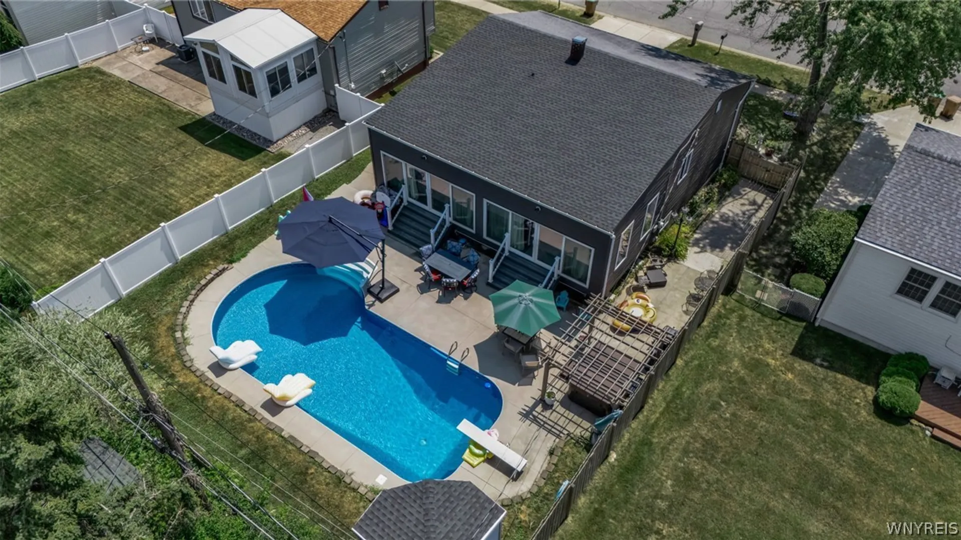 Property at 78 Dubonnet Drive, Cheektowaga, NY 14043 43