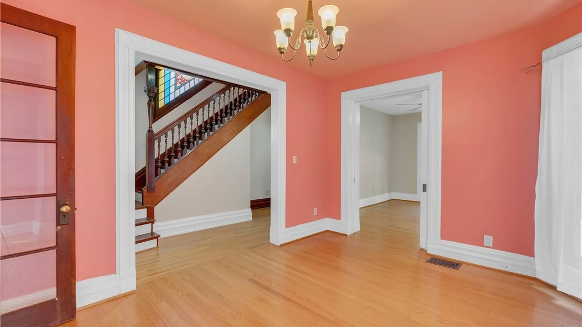 Property at 38 Orton Place, Buffalo, NY 14201 10