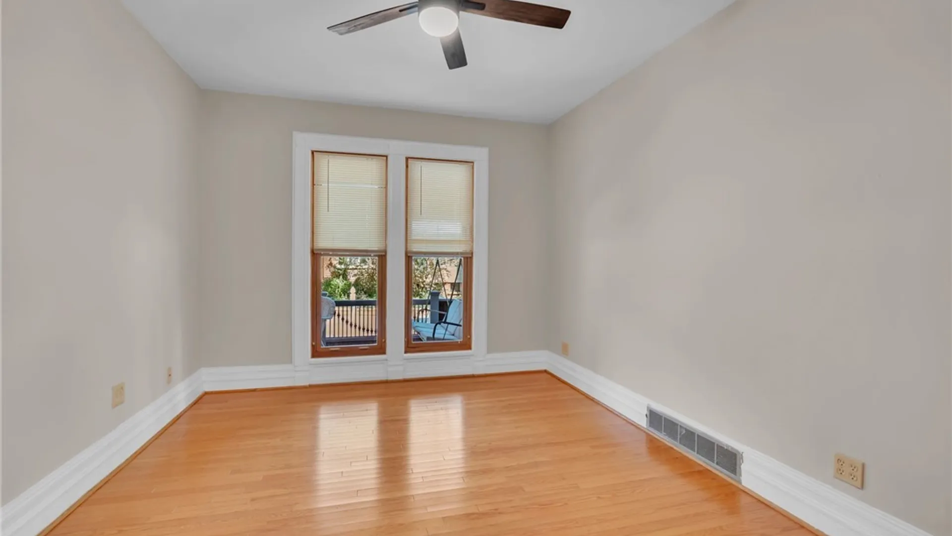 Property at 38 Orton Place, Buffalo, NY 14201 12