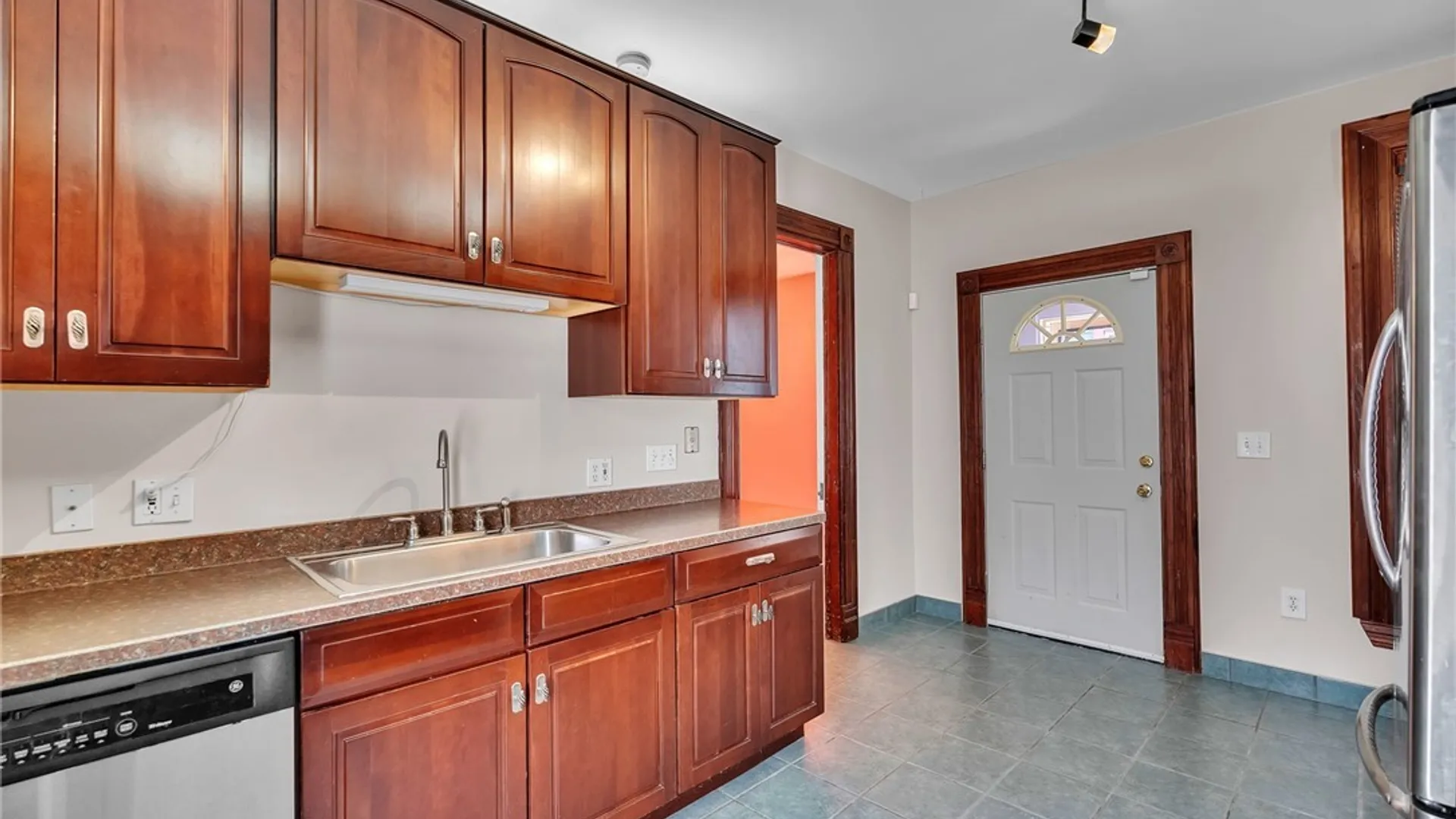 Property at 38 Orton Place, Buffalo, NY 14201 17