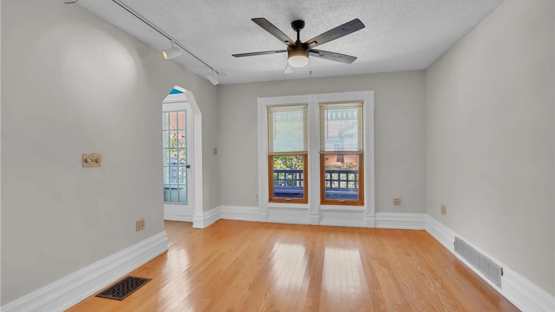 Property at 38 Orton Place, Buffalo, NY 14201 24