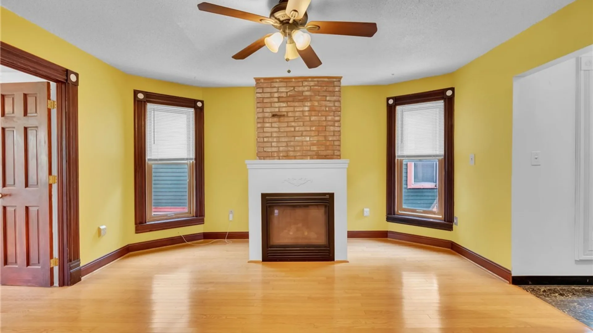 Property at 38 Orton Place, Buffalo, NY 14201 32