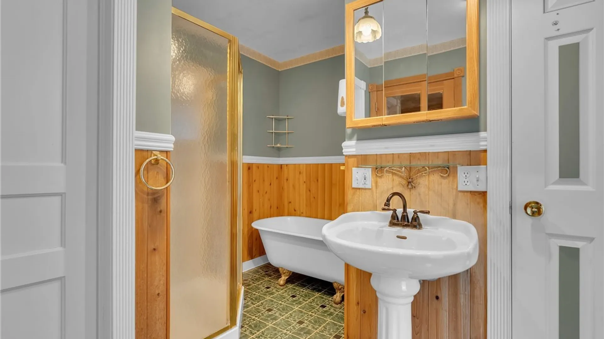 Property at 38 Orton Place, Buffalo, NY 14201 36