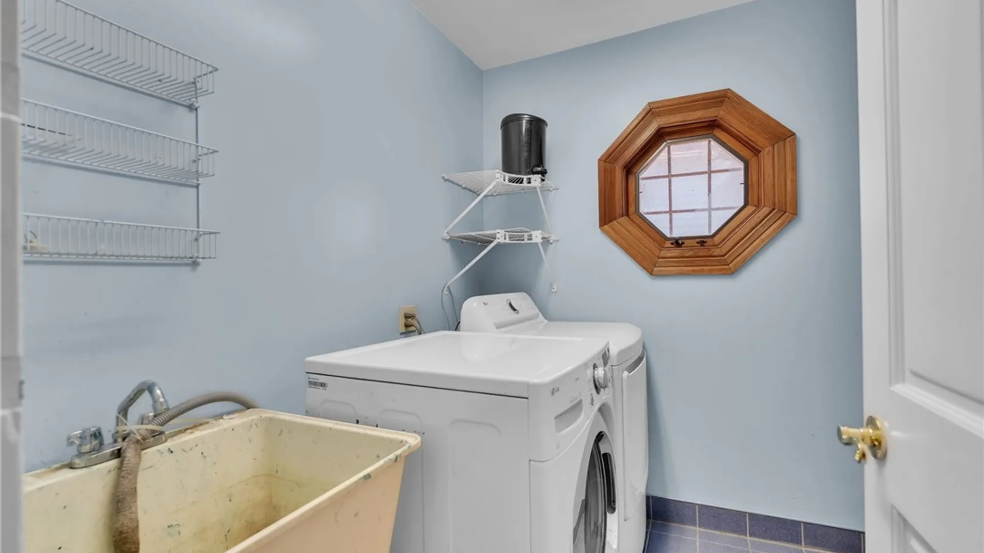 Property at 38 Orton Place, Buffalo, NY 14201 39