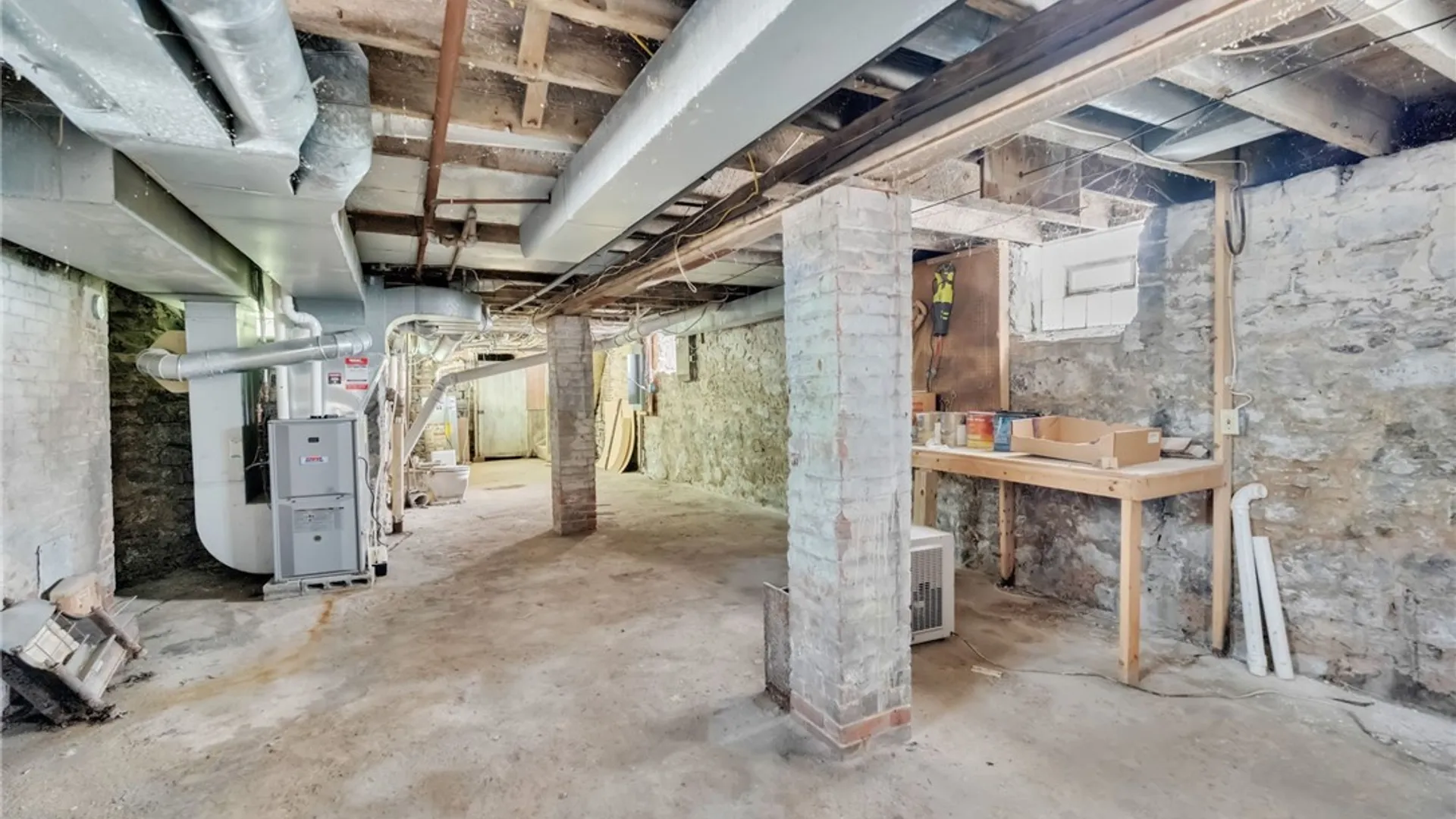 Property at 38 Orton Place, Buffalo, NY 14201 43