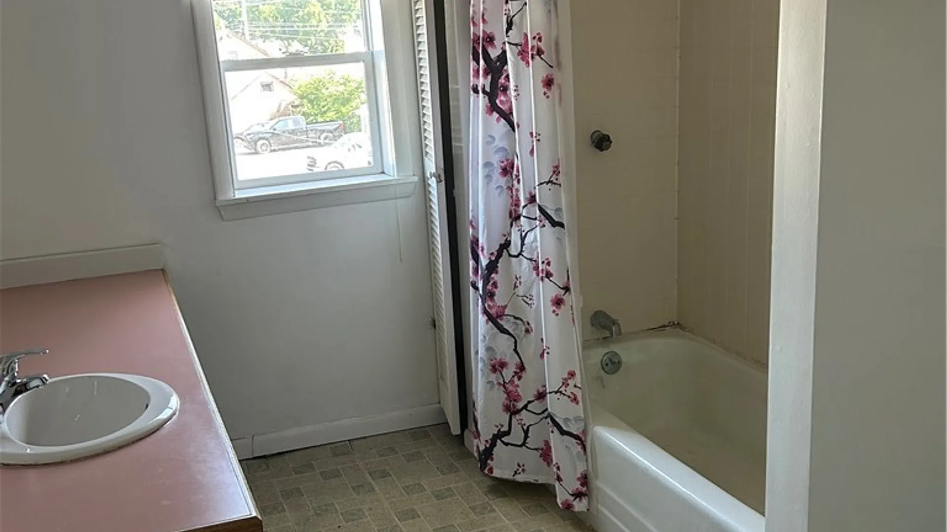 Property at 197 East Avenue, Lockport City, NY 14094 12