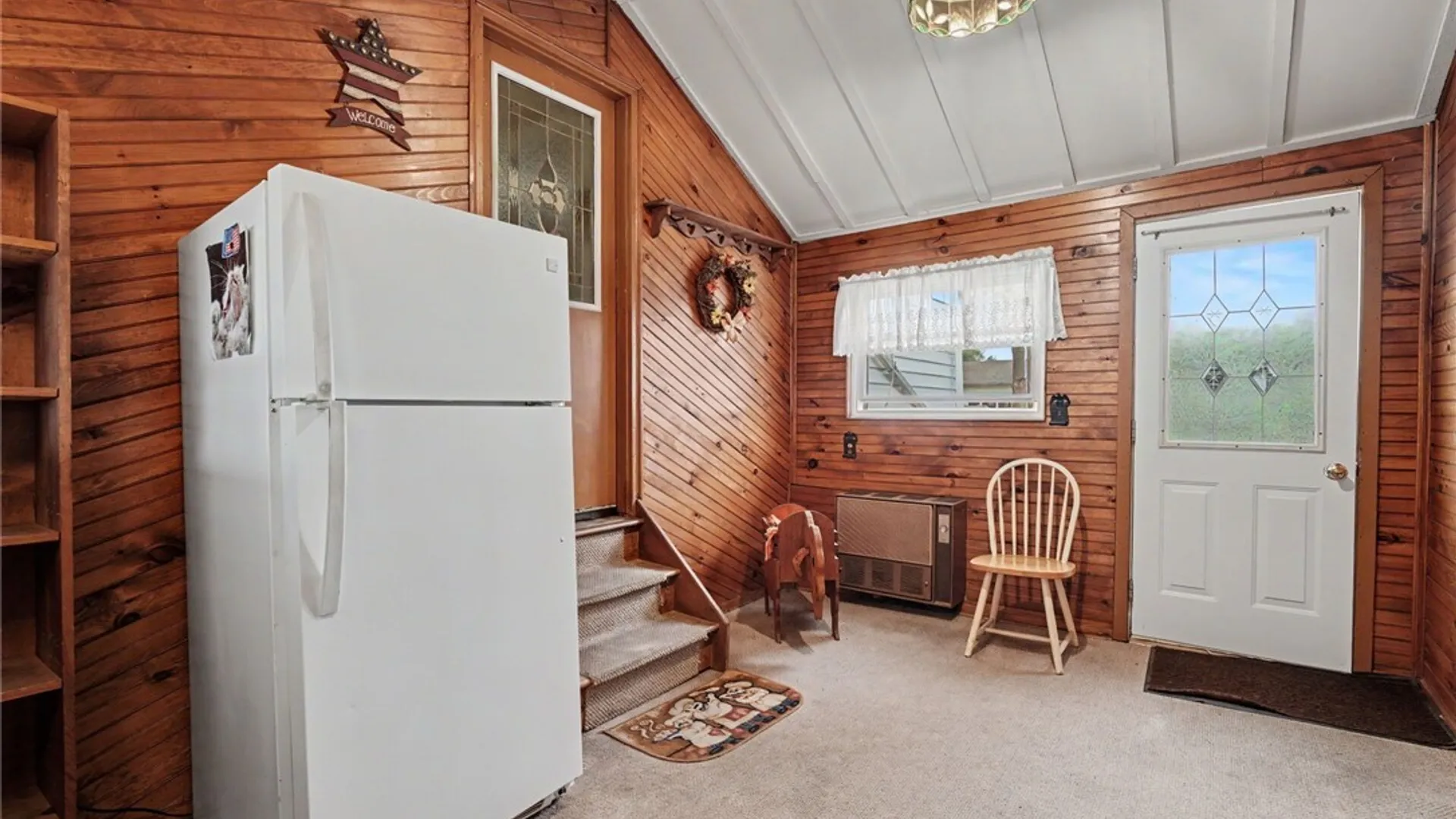 Property at 233 Dean Road, Cheektowaga, NY 14043 4