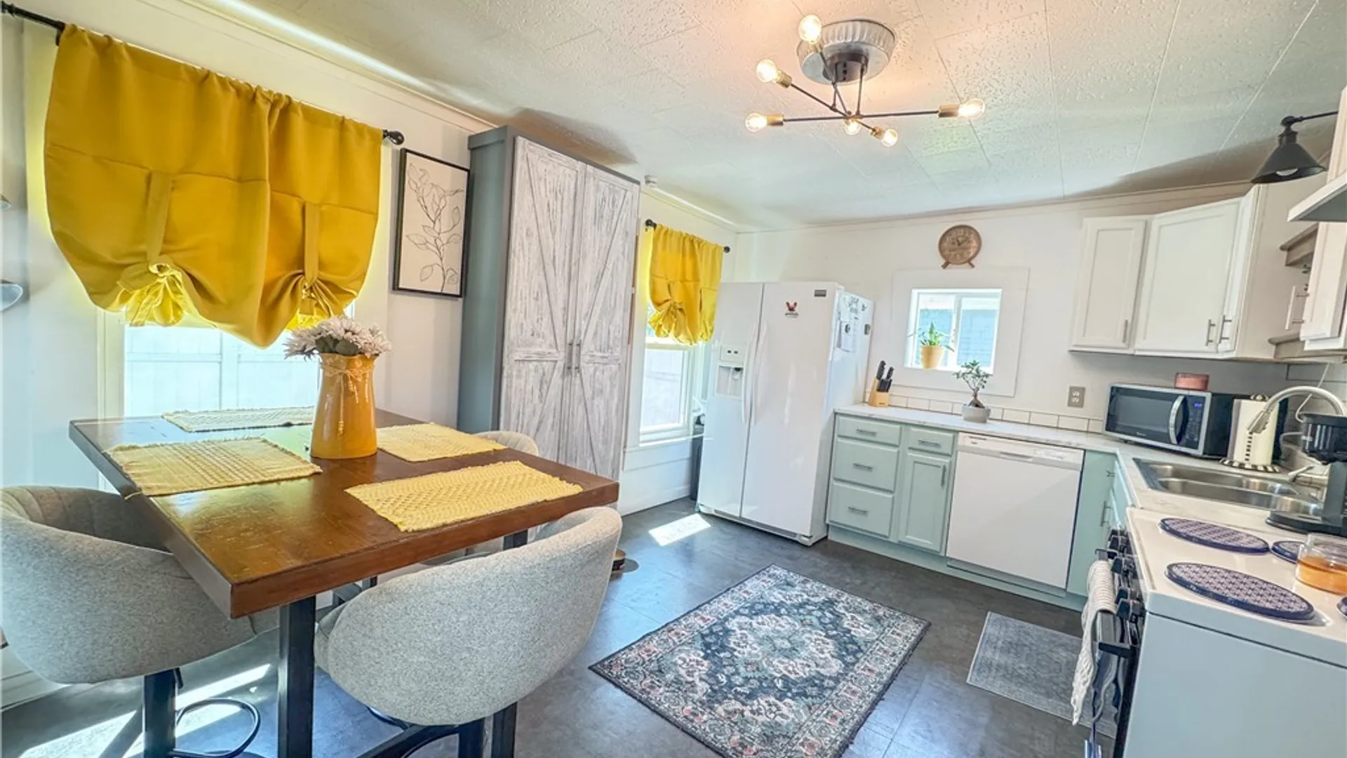 Property at 38 Maple Street, Auburn, NY 13021 6