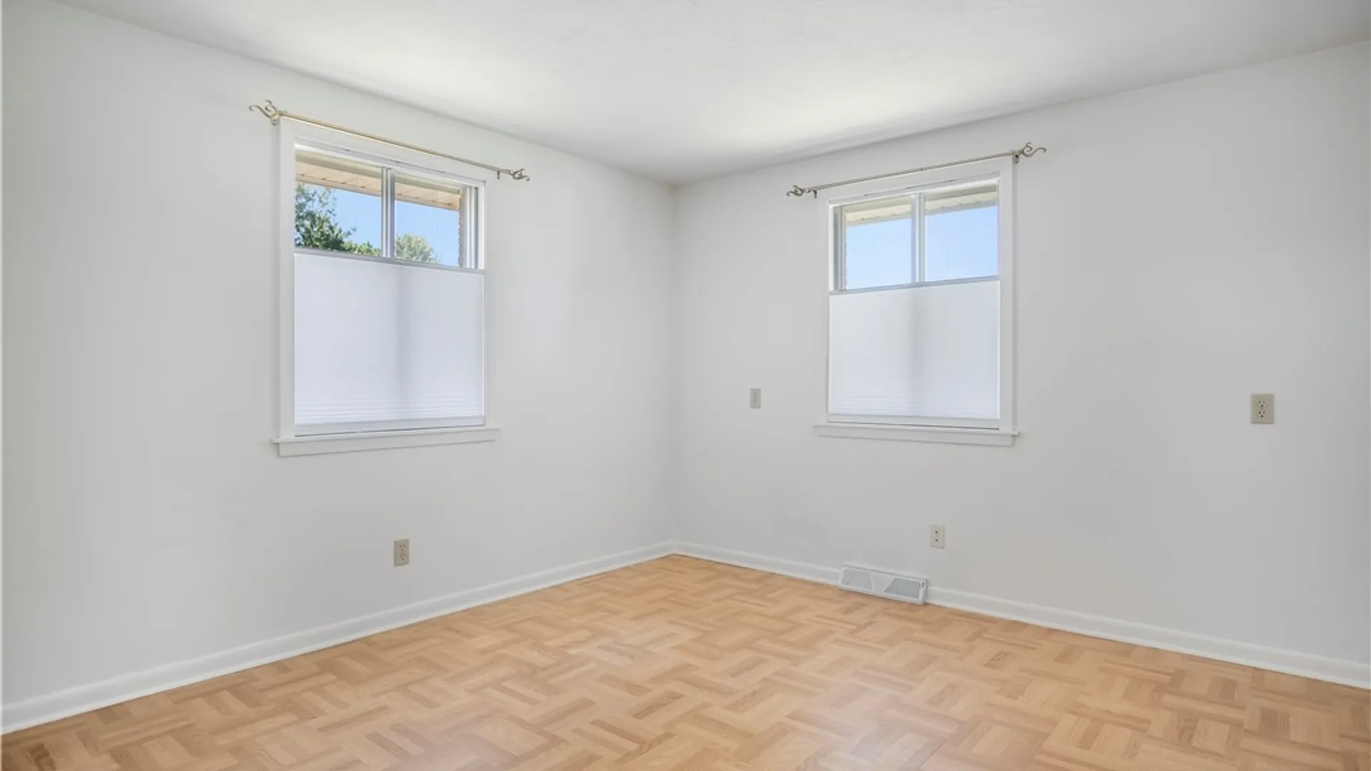 Property at 154 Bellingham Drive, Amherst, NY 14221 19