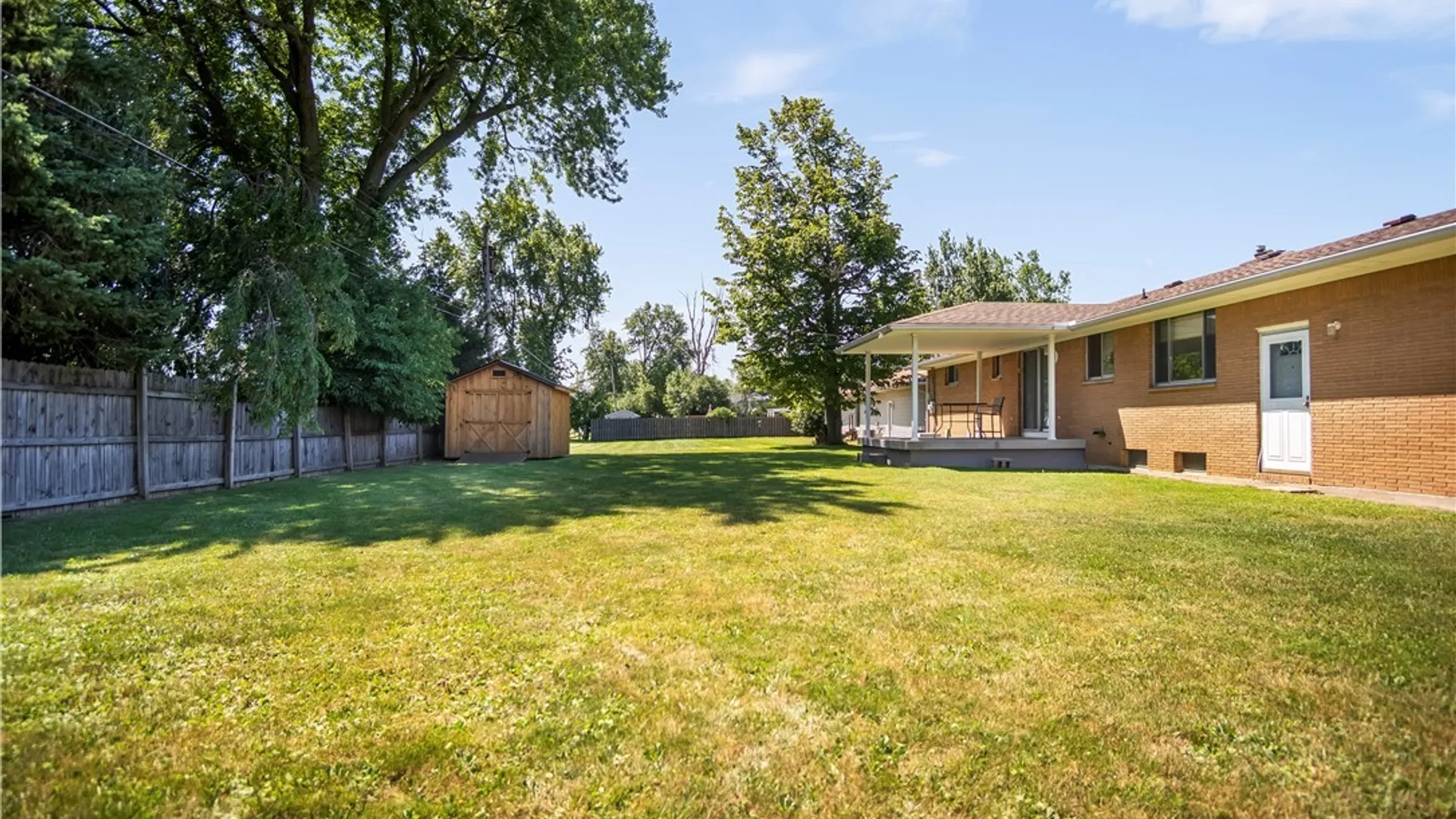 Property at 154 Bellingham Drive, Amherst, NY 14221 32