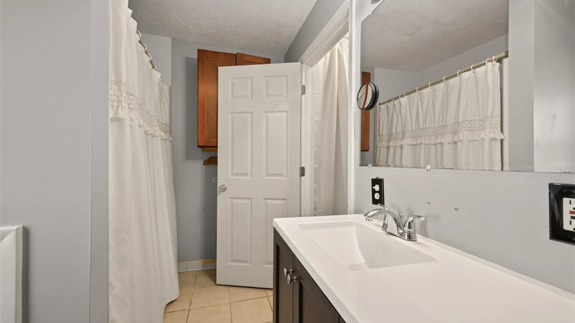 Property at 27 Hulburt Avenue, Perinton, NY 14450 16