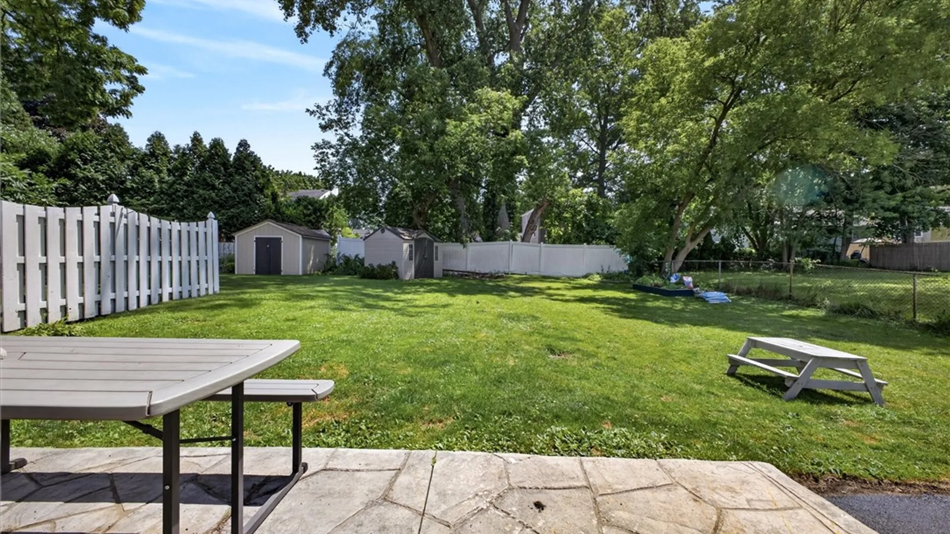 Property at 27 Hulburt Avenue, Perinton, NY 14450 4