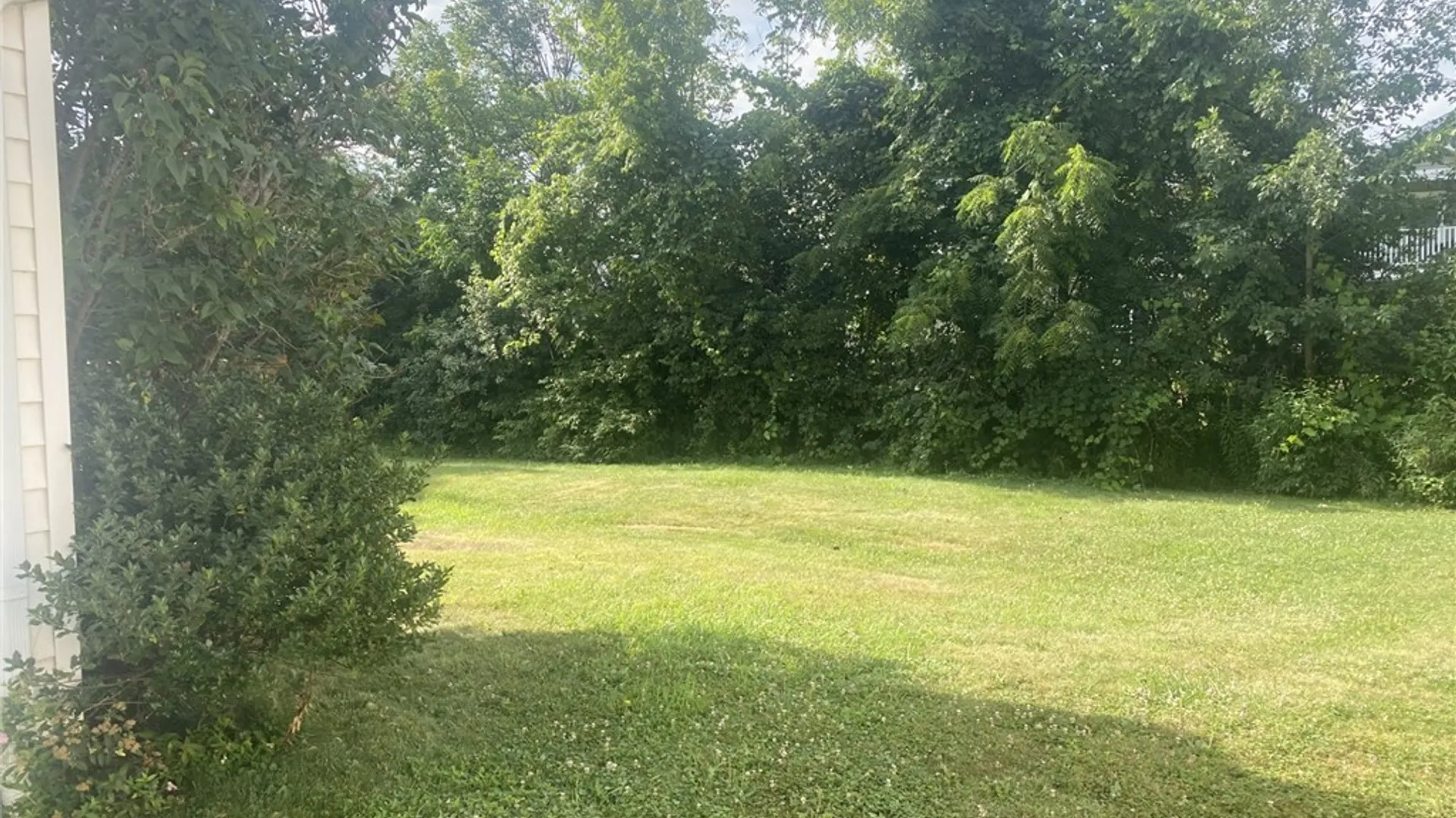 Property at 4293 Twilight Lane, Hamburg, NY 14075 5