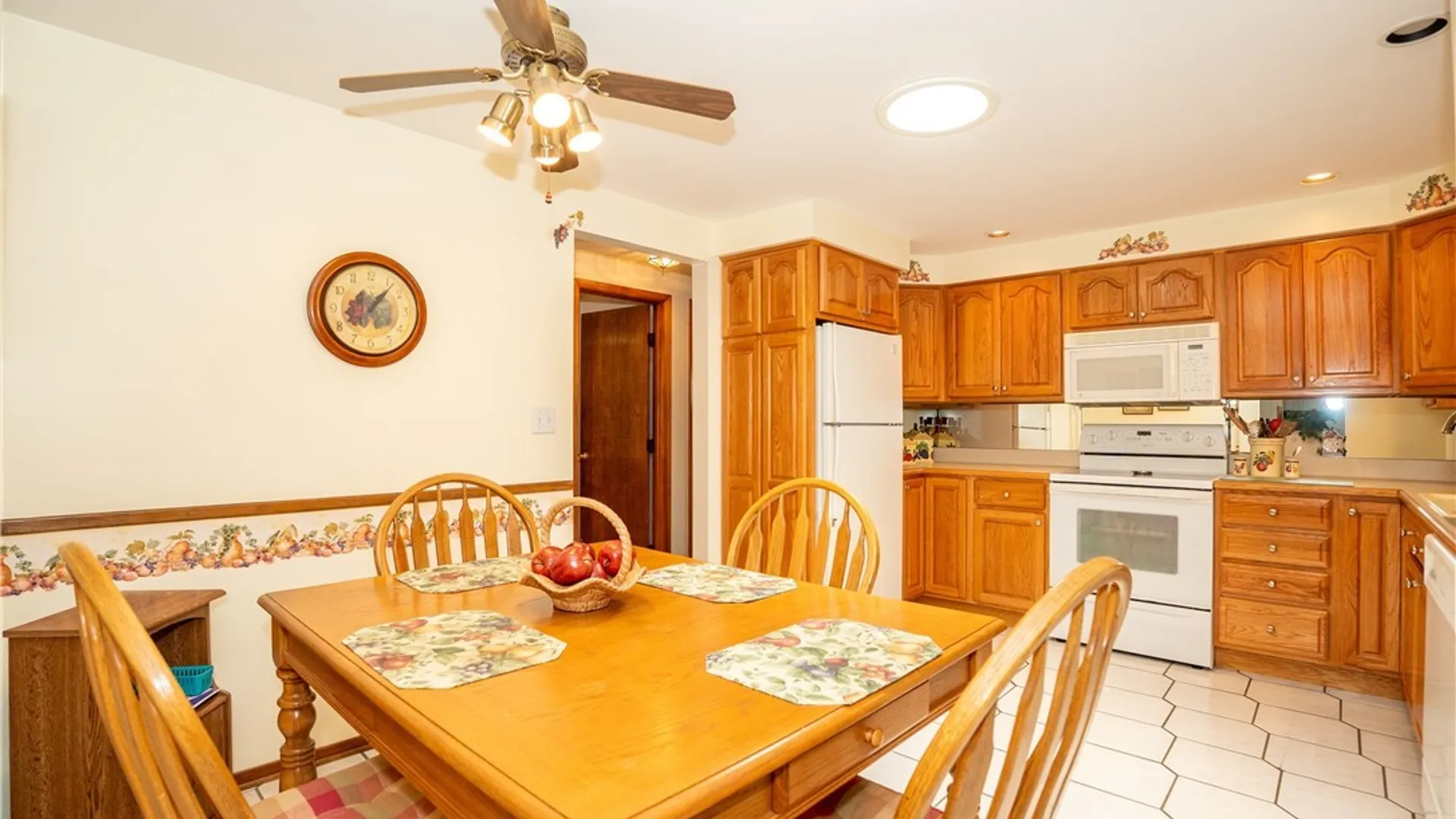 Property at 17 Mayberry Drive, Cheektowaga, NY 14227 18