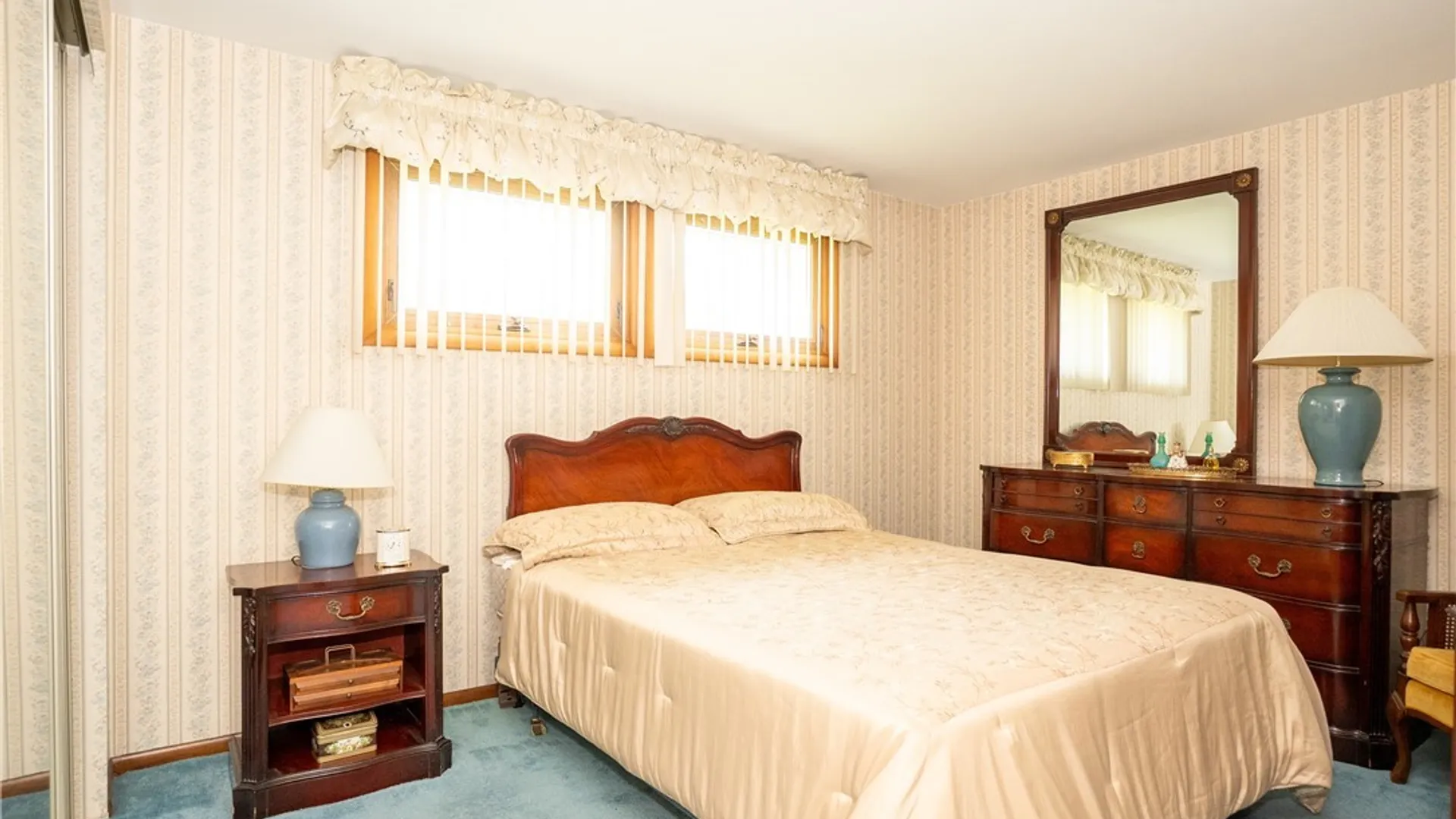 Property at 17 Mayberry Drive, Cheektowaga, NY 14227 32