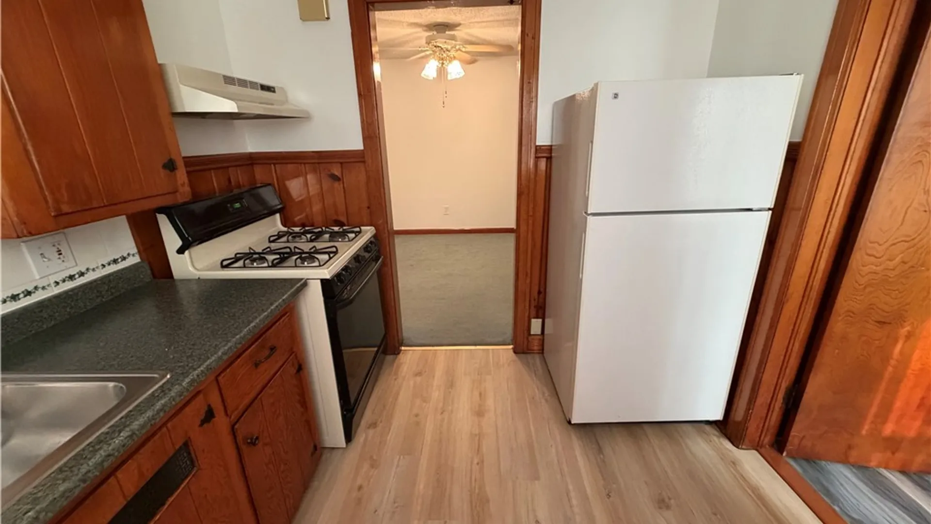 Property at 806 Cleveland Drive, Cheektowaga, NY 14225 6