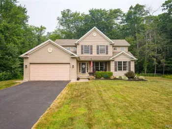 1634 Schoellkopf Road, Hamburg, NY 14085