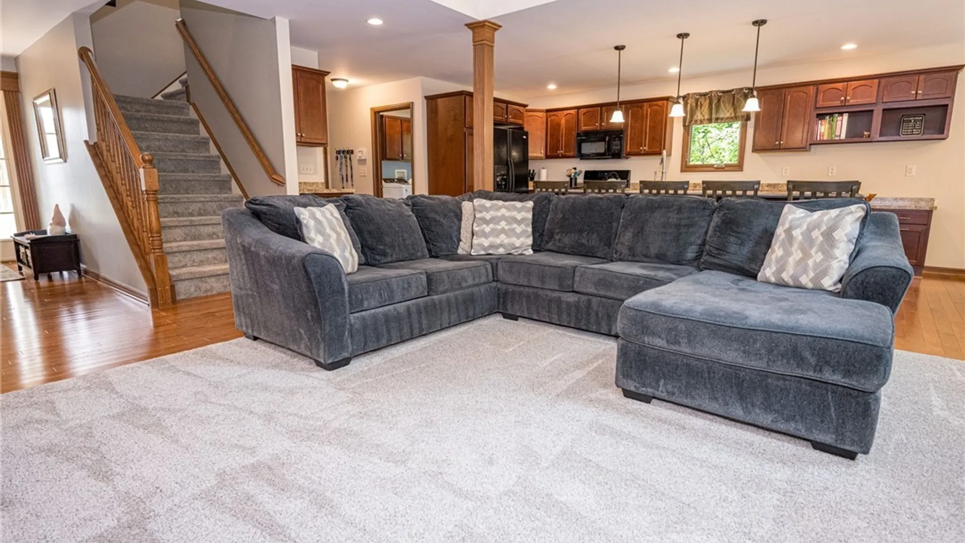 Property at 1634 Schoellkopf Road, Hamburg, NY 14085 8