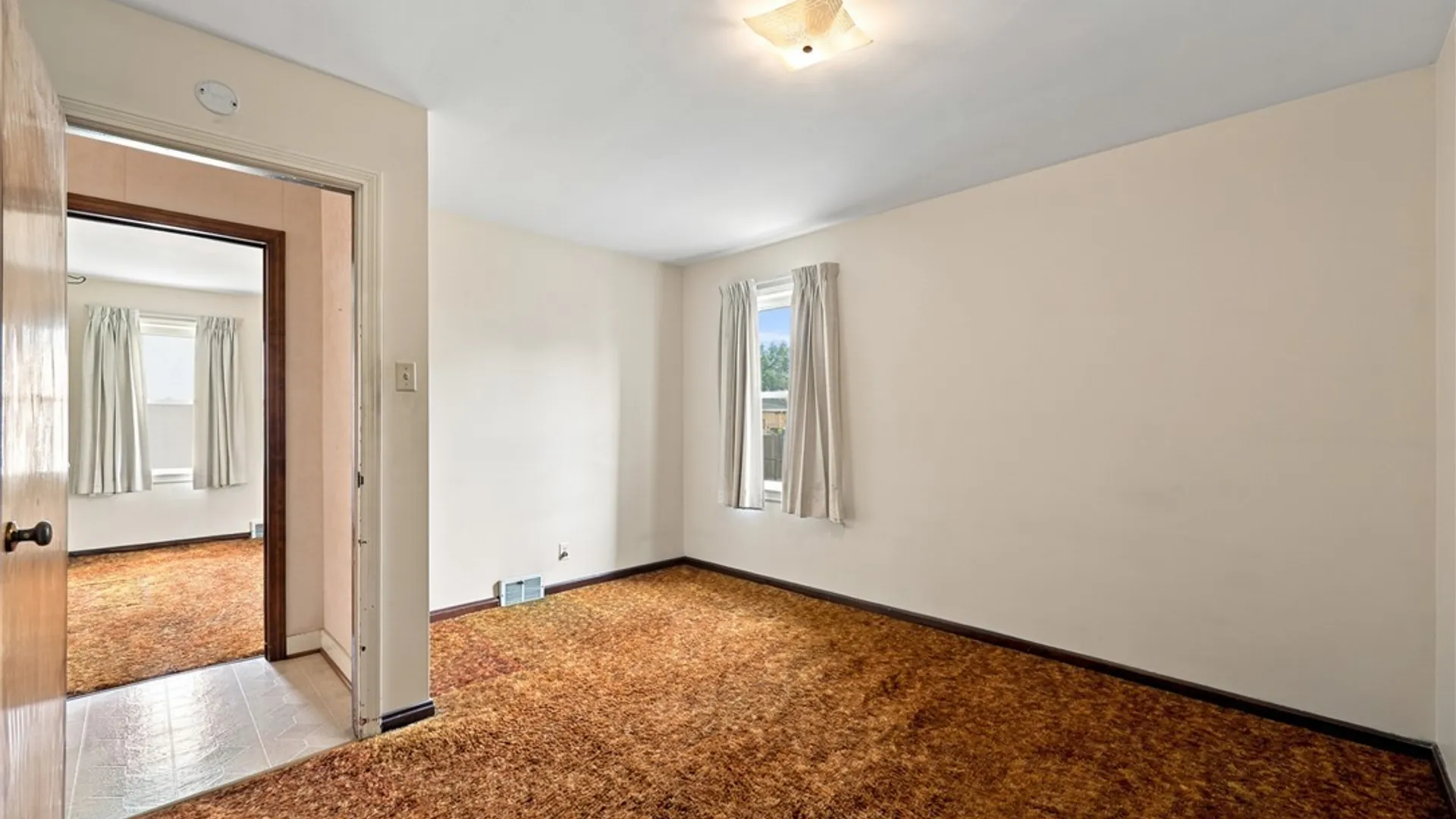 Property at 2743 Livingston Avenue, Niagara Falls, NY 14303 12