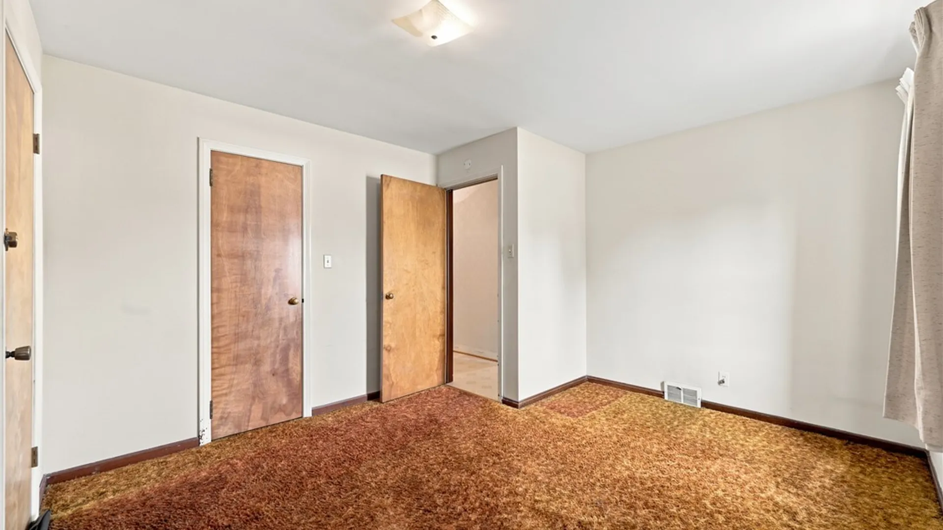 Property at 2743 Livingston Avenue, Niagara Falls, NY 14303 13