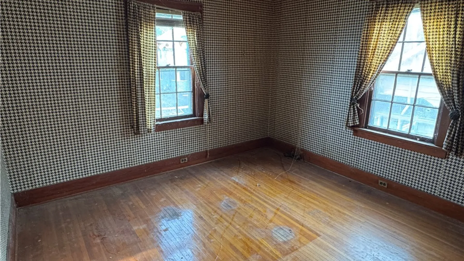 Property at 19 Maple Avenue, Persia, NY 14070 20