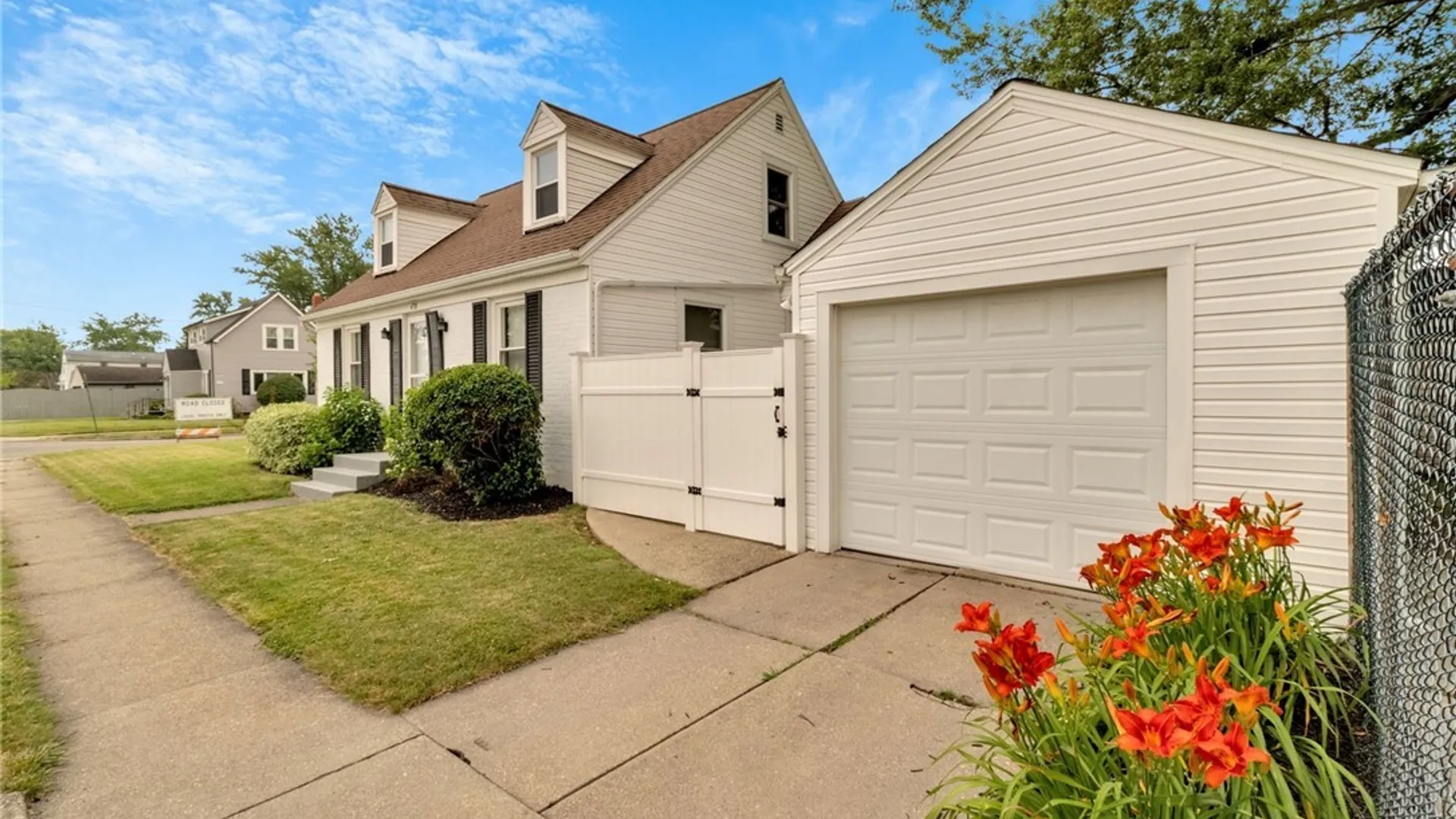 Property at 438 Highland Avenue, Tonawanda, NY 14223 4