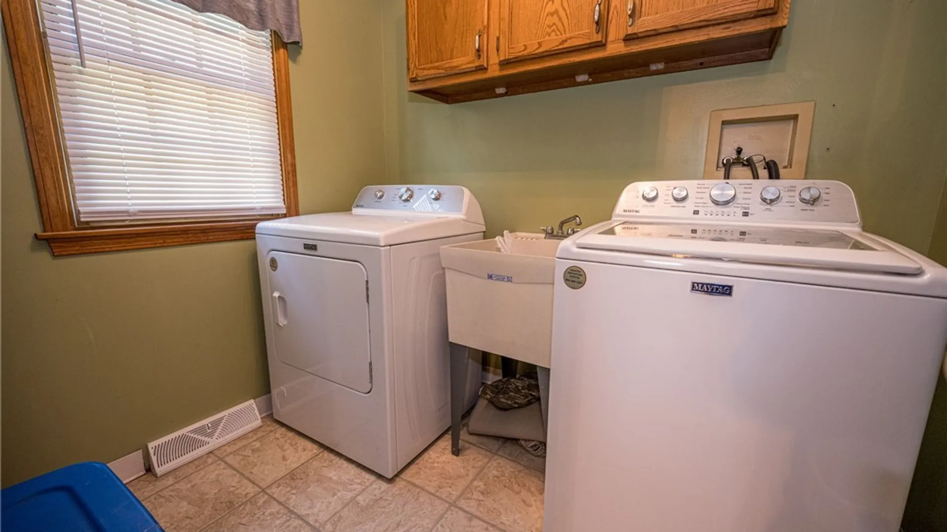 Property at 5159 Alder Court, Hamburg, NY 14075 15